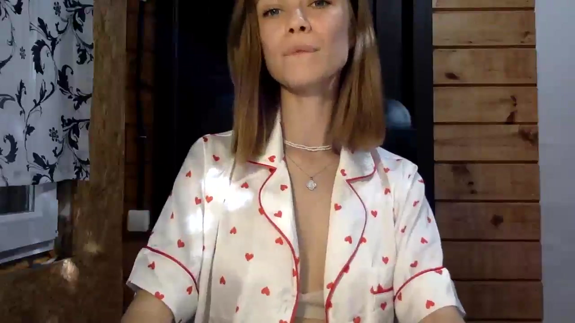 Gallery image thumbnail from LuluAmes's myfreecams stream on, 10/23/2024, 09:02 image 10 of 20