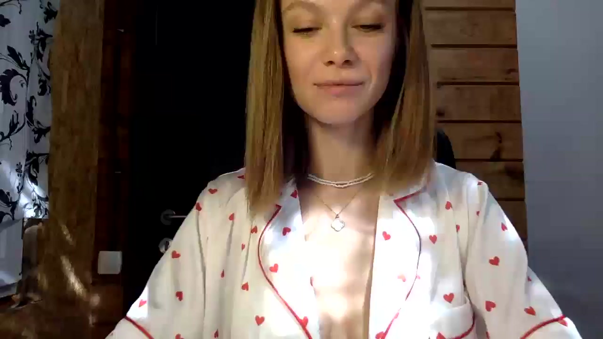 Gallery image thumbnail from LuluAmes's myfreecams stream on, 10/23/2024, 09:37 image 20 of 20