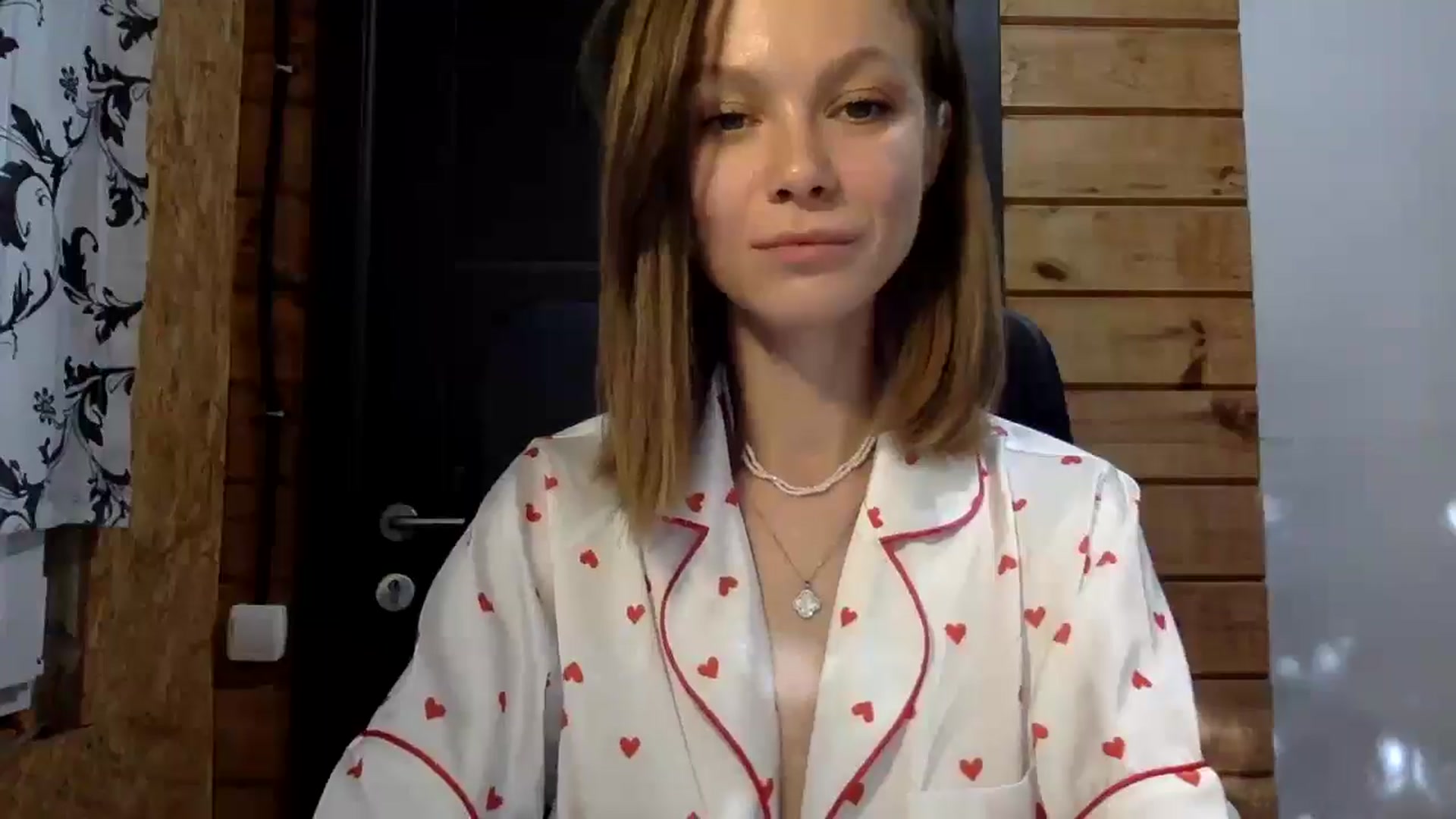 Gallery image thumbnail from LuluAmes's myfreecams stream on, 10/23/2024, 11:22 image 15 of 20