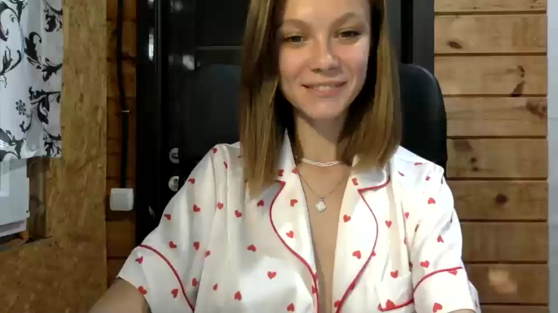 Gallery image thumbnail from LuluAmes's myfreecams stream on, 10/23/2024, 12:38 image 17 of 20