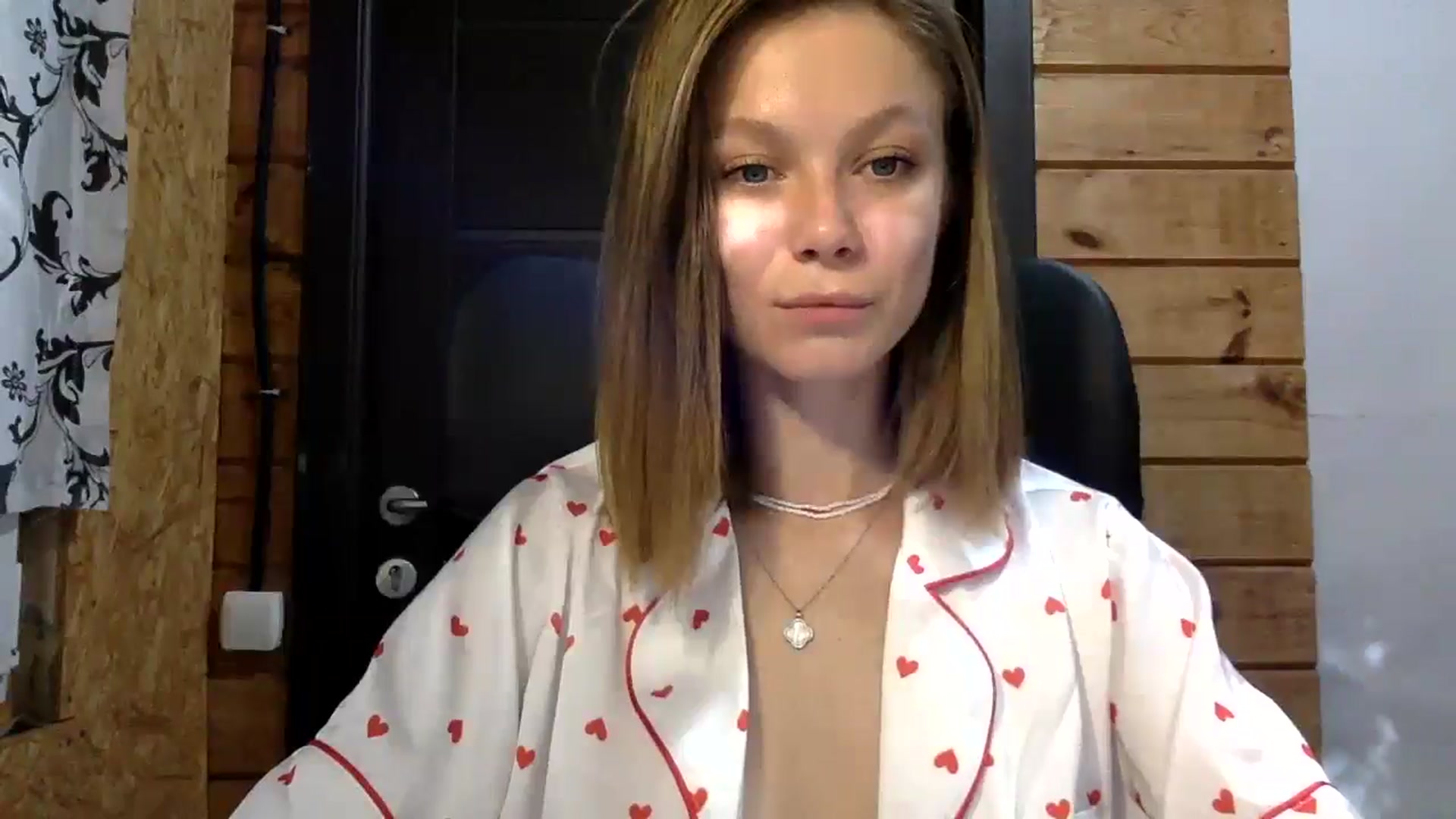 Gallery image thumbnail from LuluAmes's myfreecams stream on, 10/23/2024, 12:38 image 9 of 20