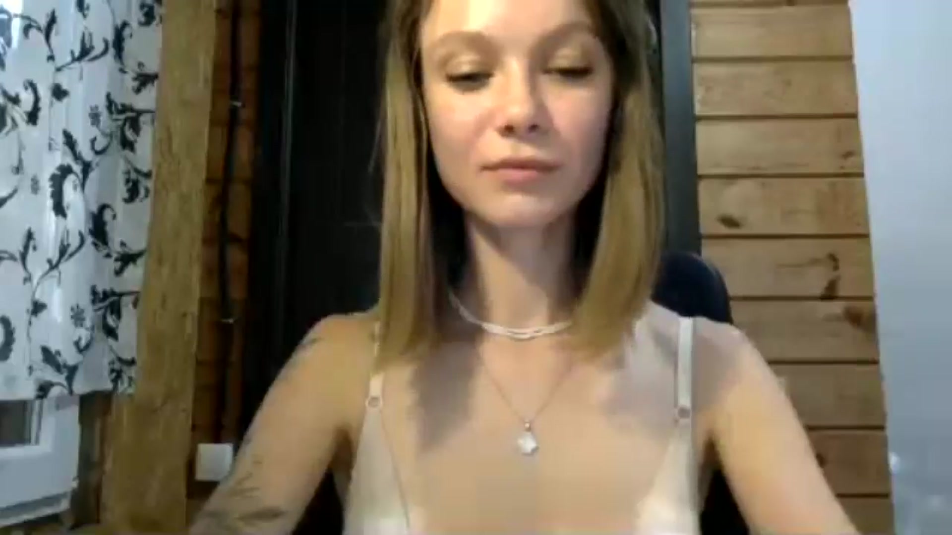 Gallery image thumbnail from LuluAmes's myfreecams stream on, 10/24/2024, 12:20 image 4 of 20