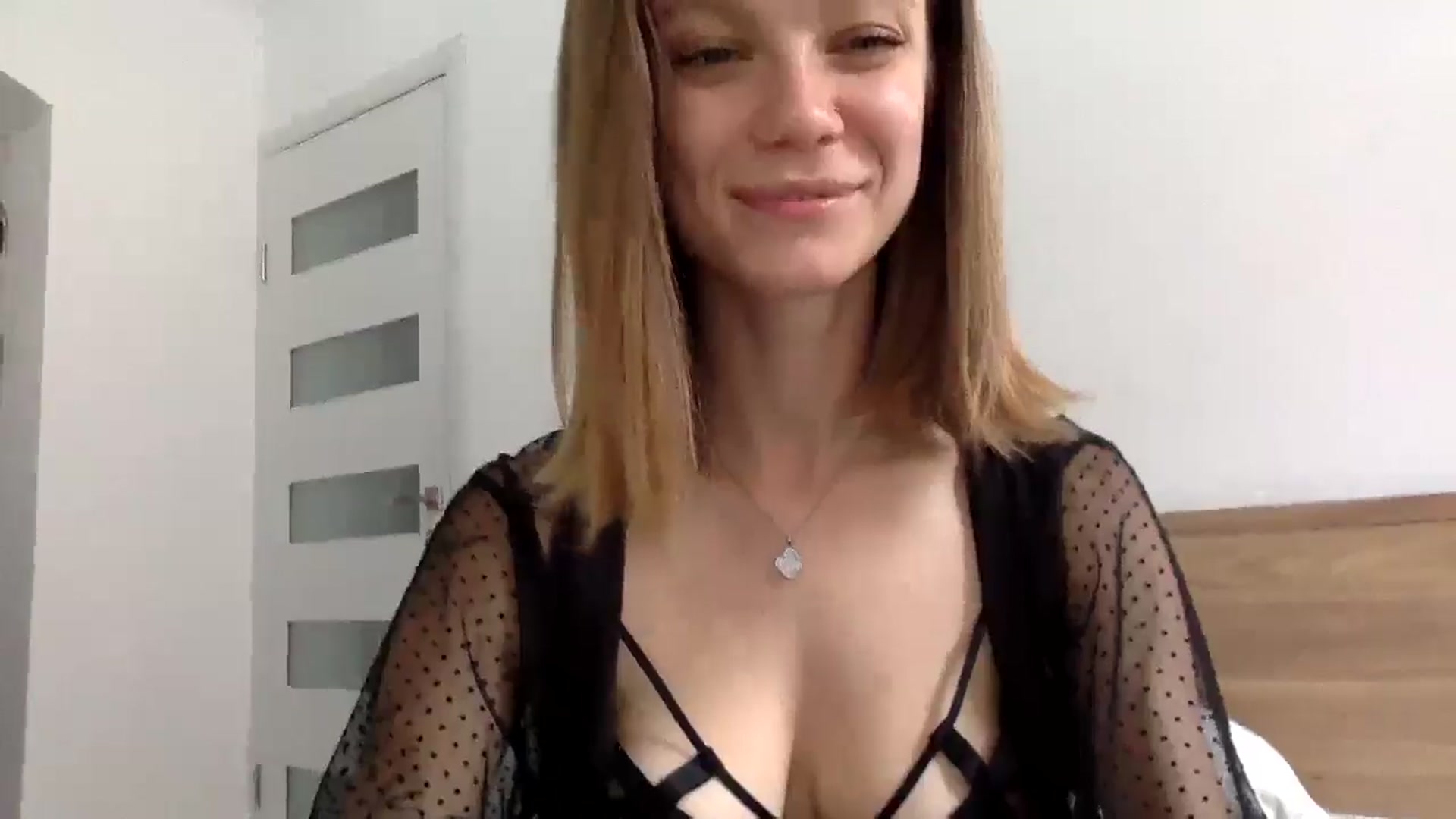 Gallery image thumbnail from LuluAmes's myfreecams stream on, 10/29/2024, 12:12 image 18 of 20