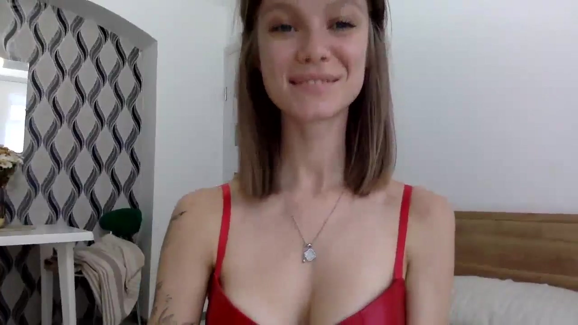 Gallery image thumbnail from LuluAmes's myfreecams stream on, 11/06/2024, 12:45 image 17 of 20
