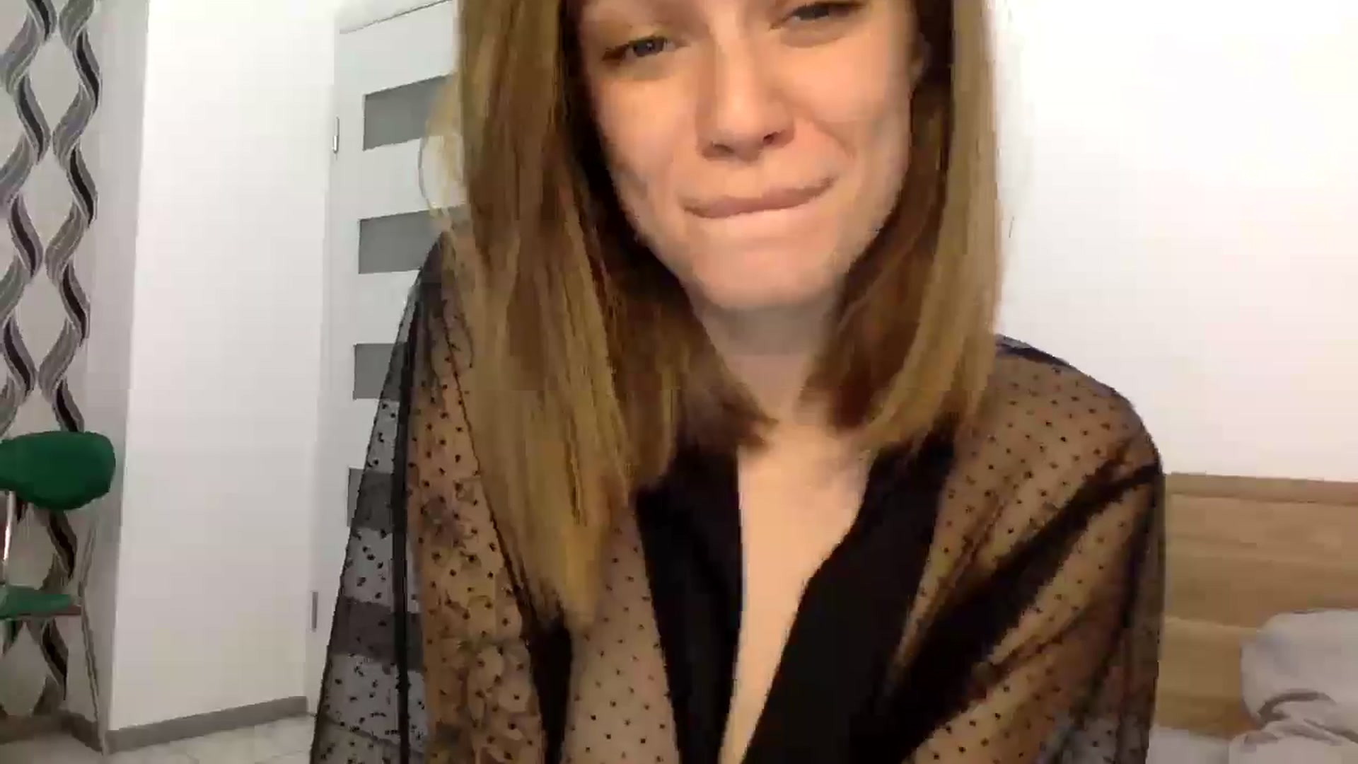 Gallery image thumbnail from LuluAmes's myfreecams stream on, 11/14/2024, 09:38 image 3 of 20
