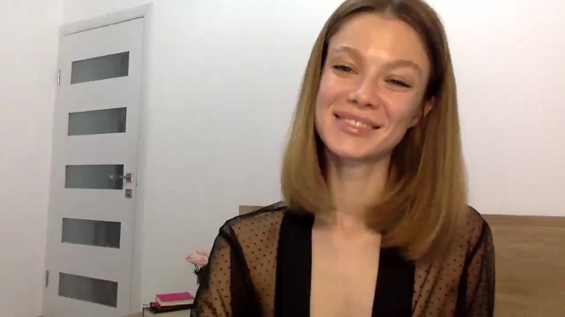 Gallery image thumbnail from LuluAmes's myfreecams stream on, 11/19/2024, 13:02 image 14 of 20
