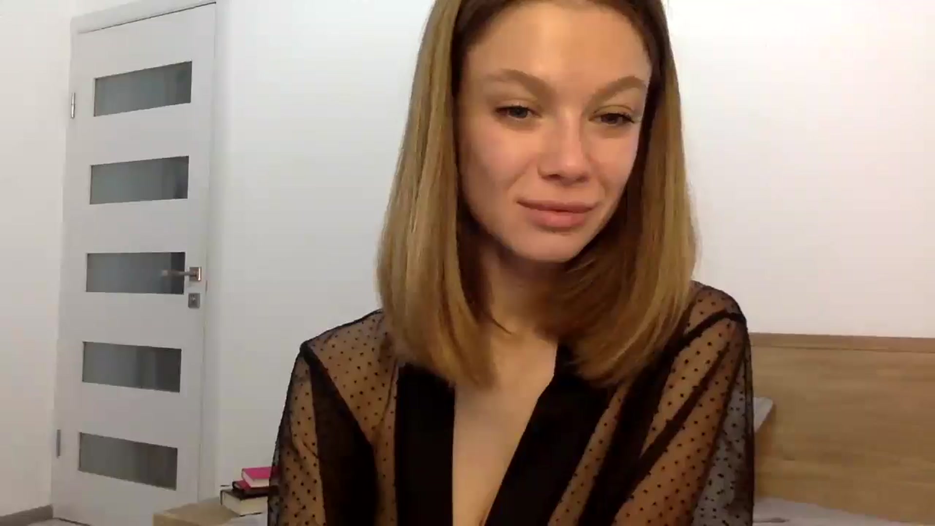 Gallery image thumbnail from LuluAmes's myfreecams stream on, 11/19/2024, 13:02 image 10 of 20