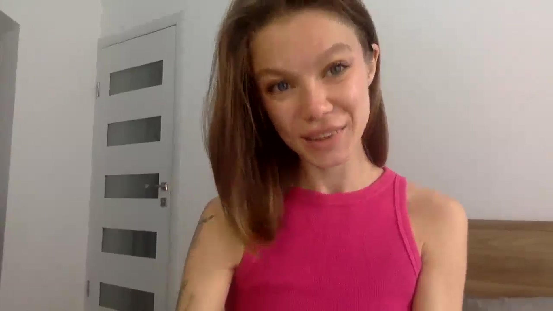 Gallery image thumbnail from LuluAmes's myfreecams stream on, 11/20/2024, 09:37 image 16 of 20