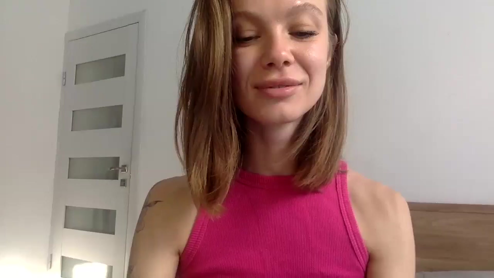 Gallery image thumbnail from LuluAmes's myfreecams stream on, 11/20/2024, 10:36 image 8 of 20