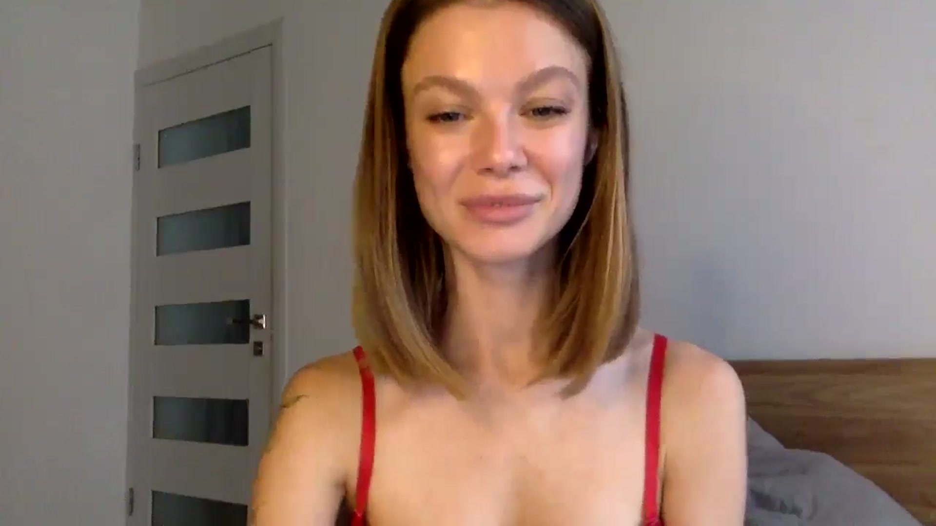 Gallery image thumbnail from LuluAmes's myfreecams stream on, 11/22/2024, 12:53 image 7 of 20