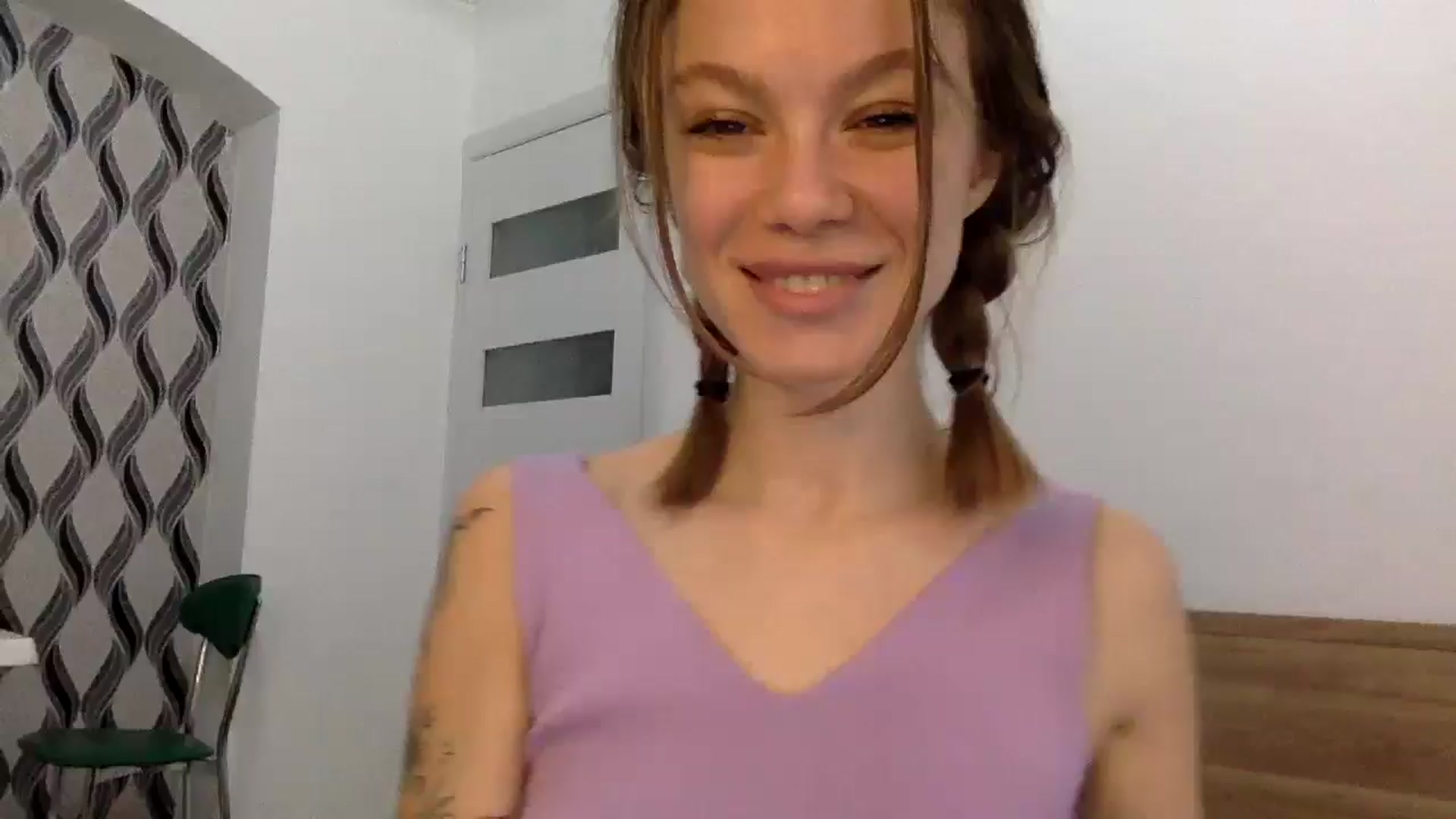 Gallery image thumbnail from LuluAmes's myfreecams stream on, 11/29/2024, 10:48 image 16 of 20