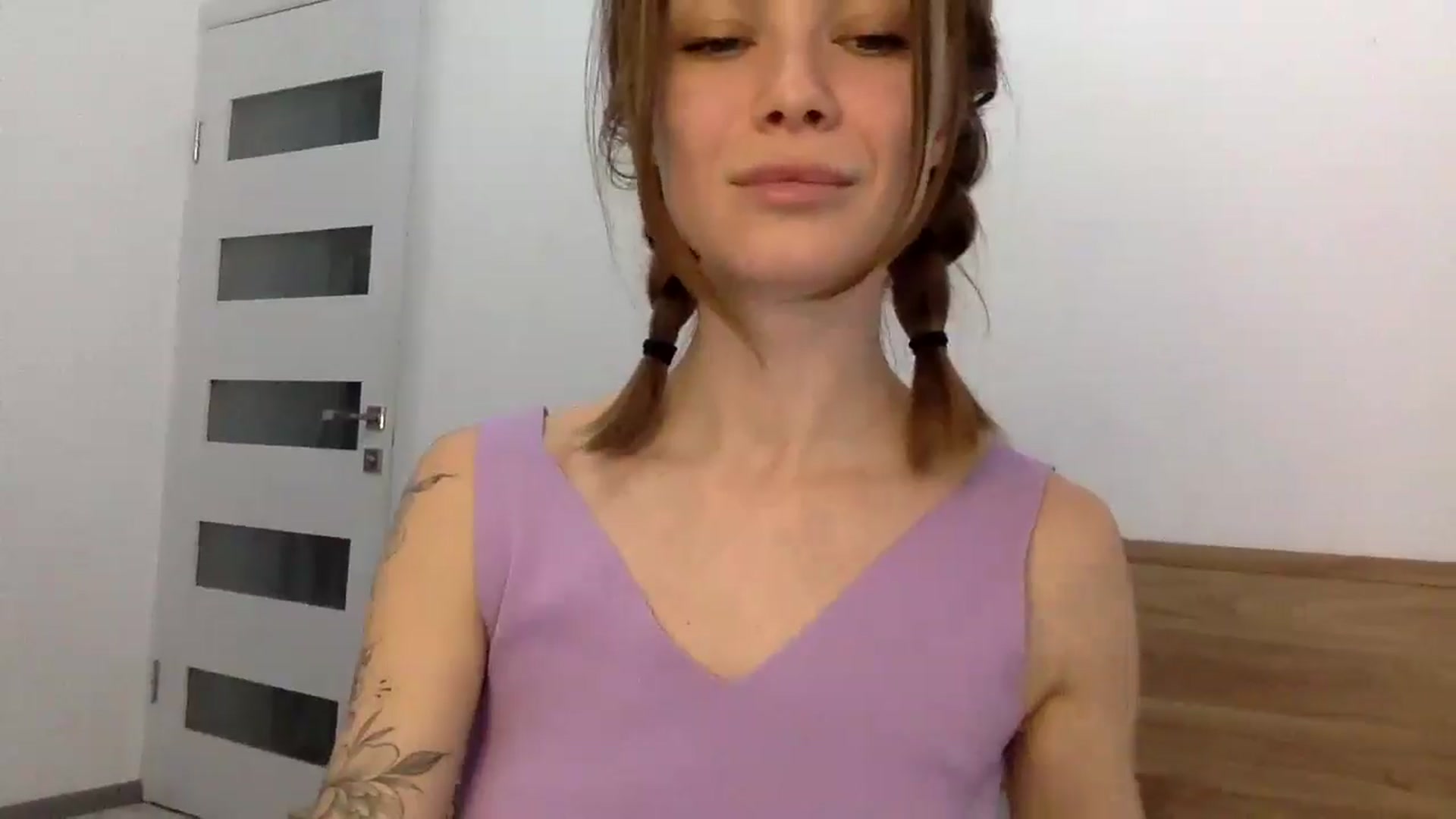 Gallery image thumbnail from LuluAmes's myfreecams stream on, 11/29/2024, 13:37 image 12 of 20