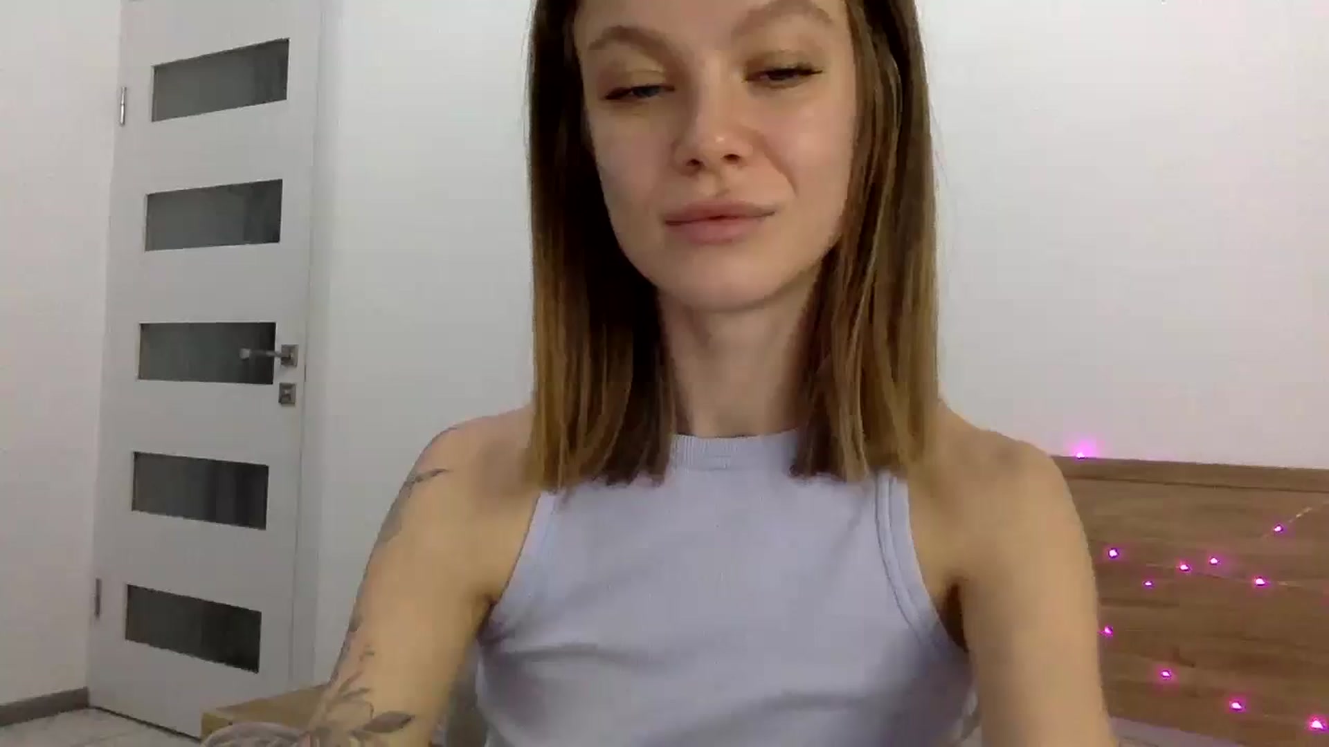 Gallery image thumbnail from LuluAmes's myfreecams stream on, 12/05/2024, 15:15 image 18 of 20