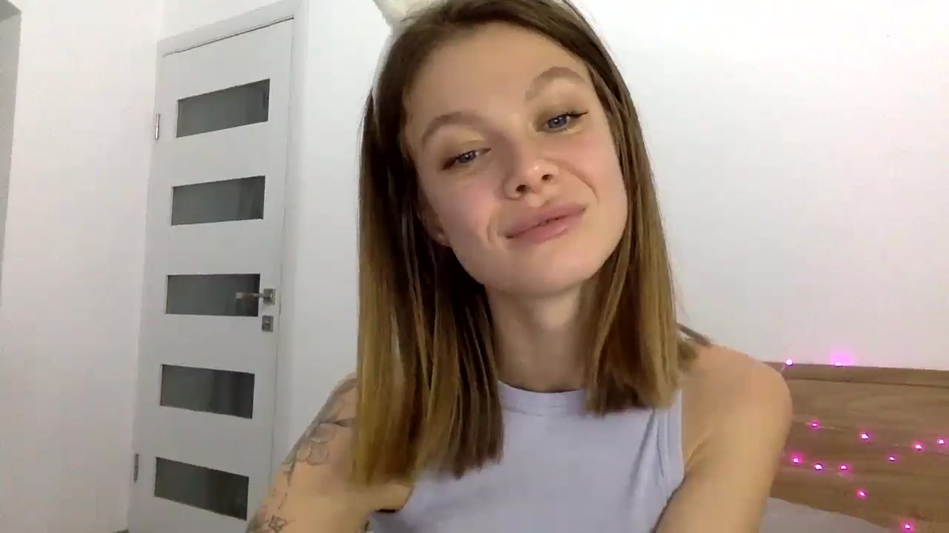 Gallery image thumbnail from LuluAmes's myfreecams stream on, 12/05/2024, 15:15 image 7 of 20