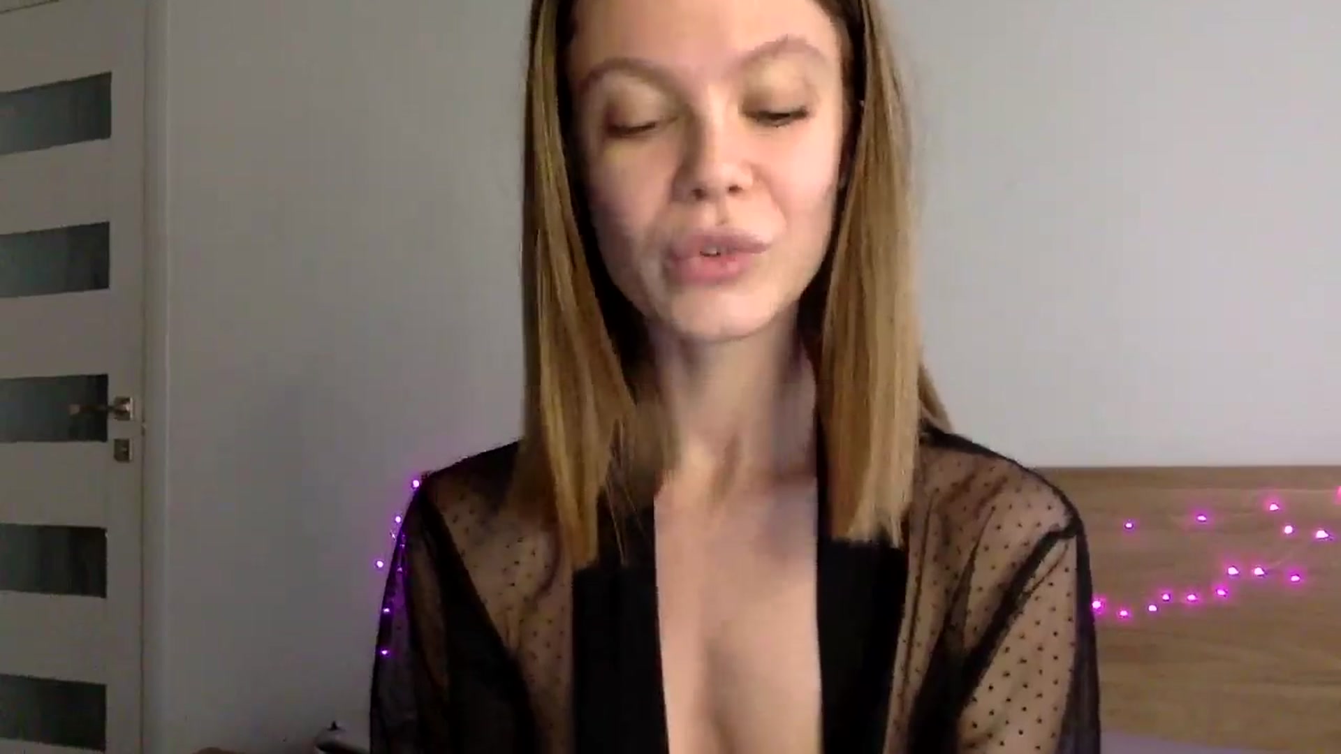 Gallery image thumbnail from LuluAmes's myfreecams stream on, 12/06/2024, 10:44 image 16 of 20