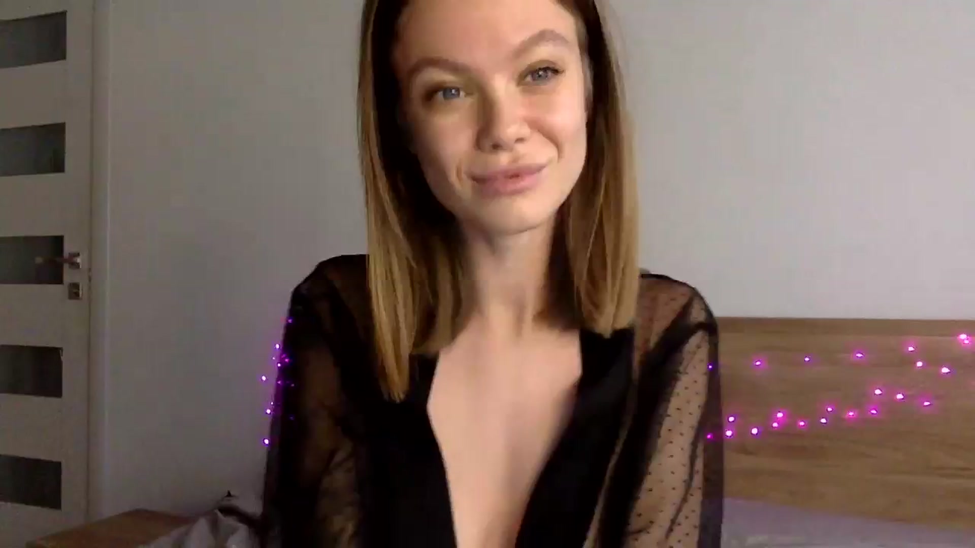 Gallery image thumbnail from LuluAmes's myfreecams stream on, 12/06/2024, 10:44 image 1 of 20