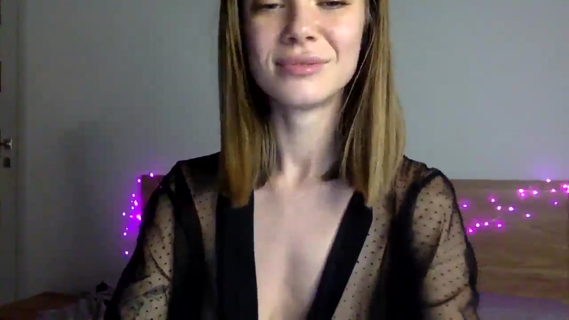 Gallery image thumbnail from LuluAmes's myfreecams stream on, 12/06/2024, 13:07 image 16 of 20