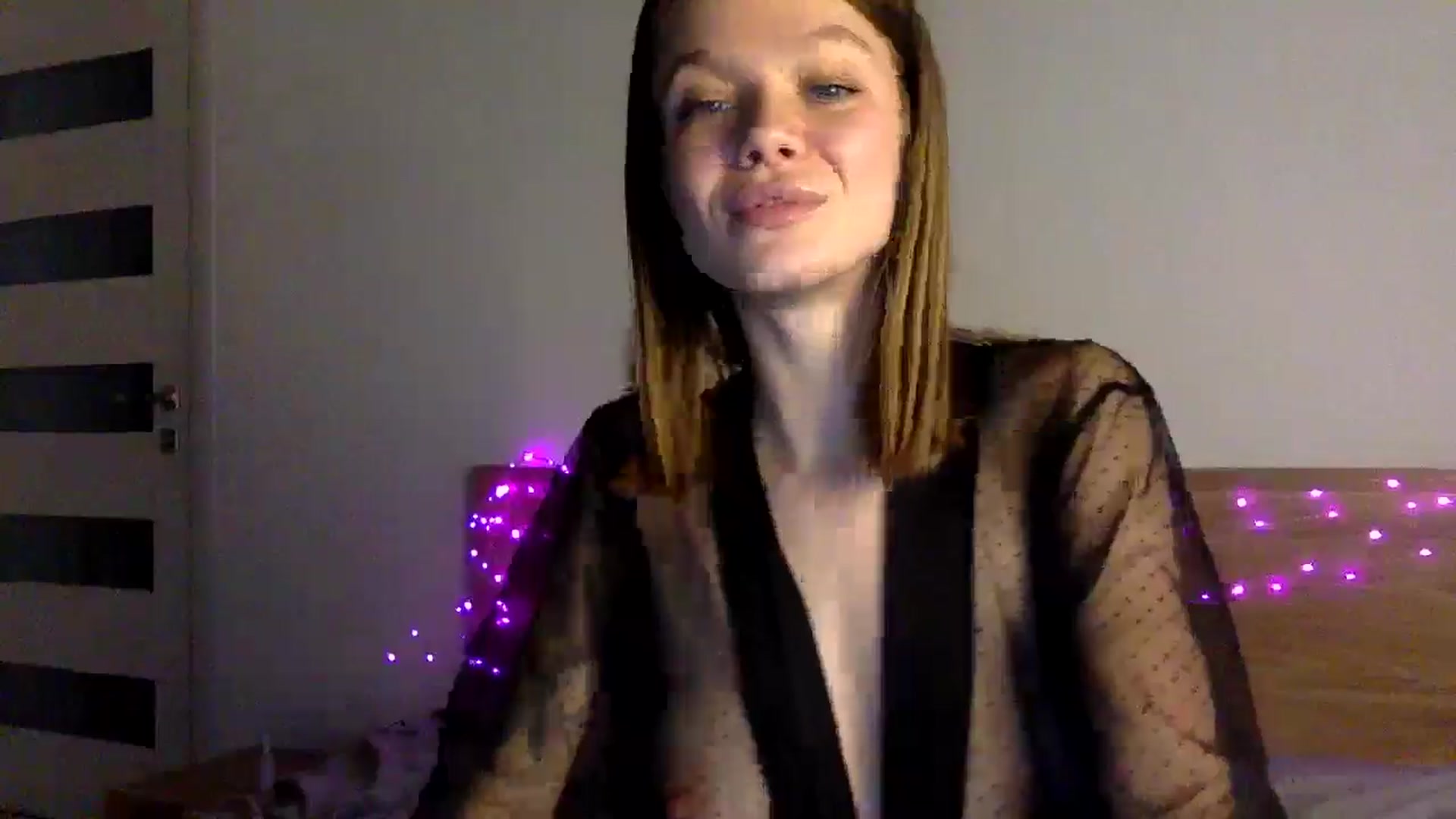 Gallery image thumbnail from LuluAmes's myfreecams stream on, 12/07/2024, 13:10 image 6 of 20