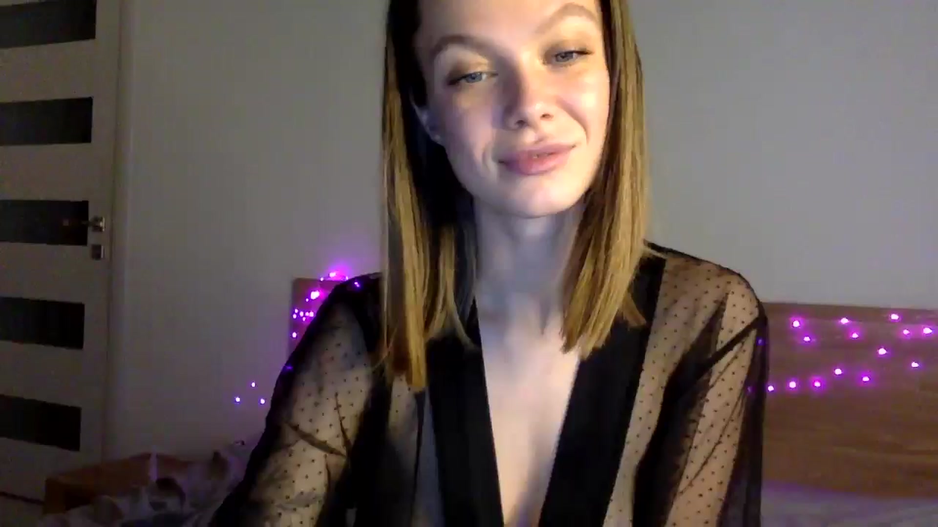 Gallery image thumbnail from LuluAmes's myfreecams stream on, 12/07/2024, 13:10 image 17 of 20
