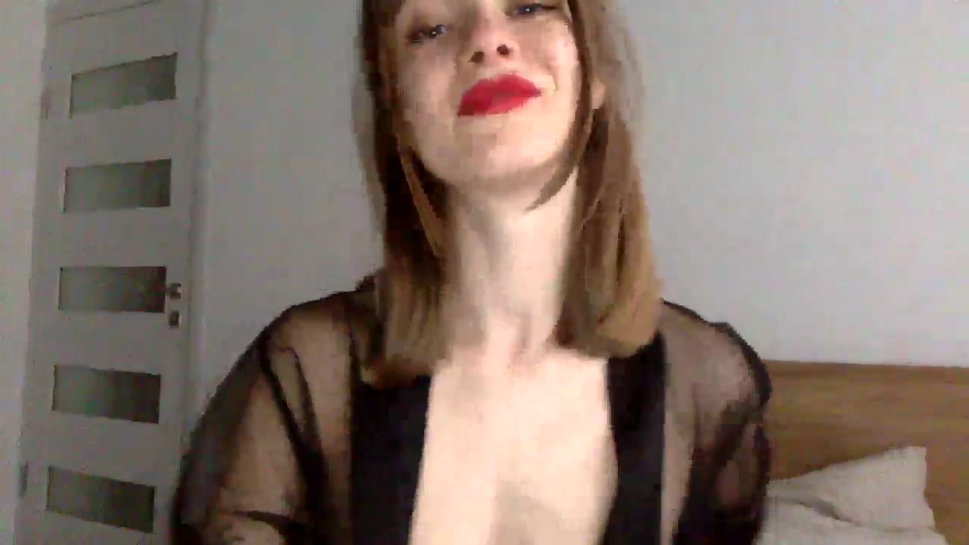 Gallery image thumbnail from LuluAmes's myfreecams stream on, 12/16/2024, 13:18 image 2 of 20