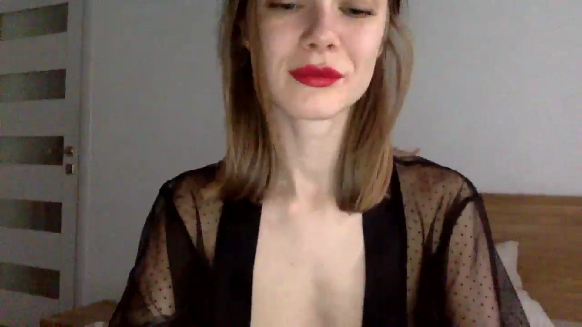 Gallery image thumbnail from LuluAmes's myfreecams stream on, 12/16/2024, 13:18 image 11 of 20