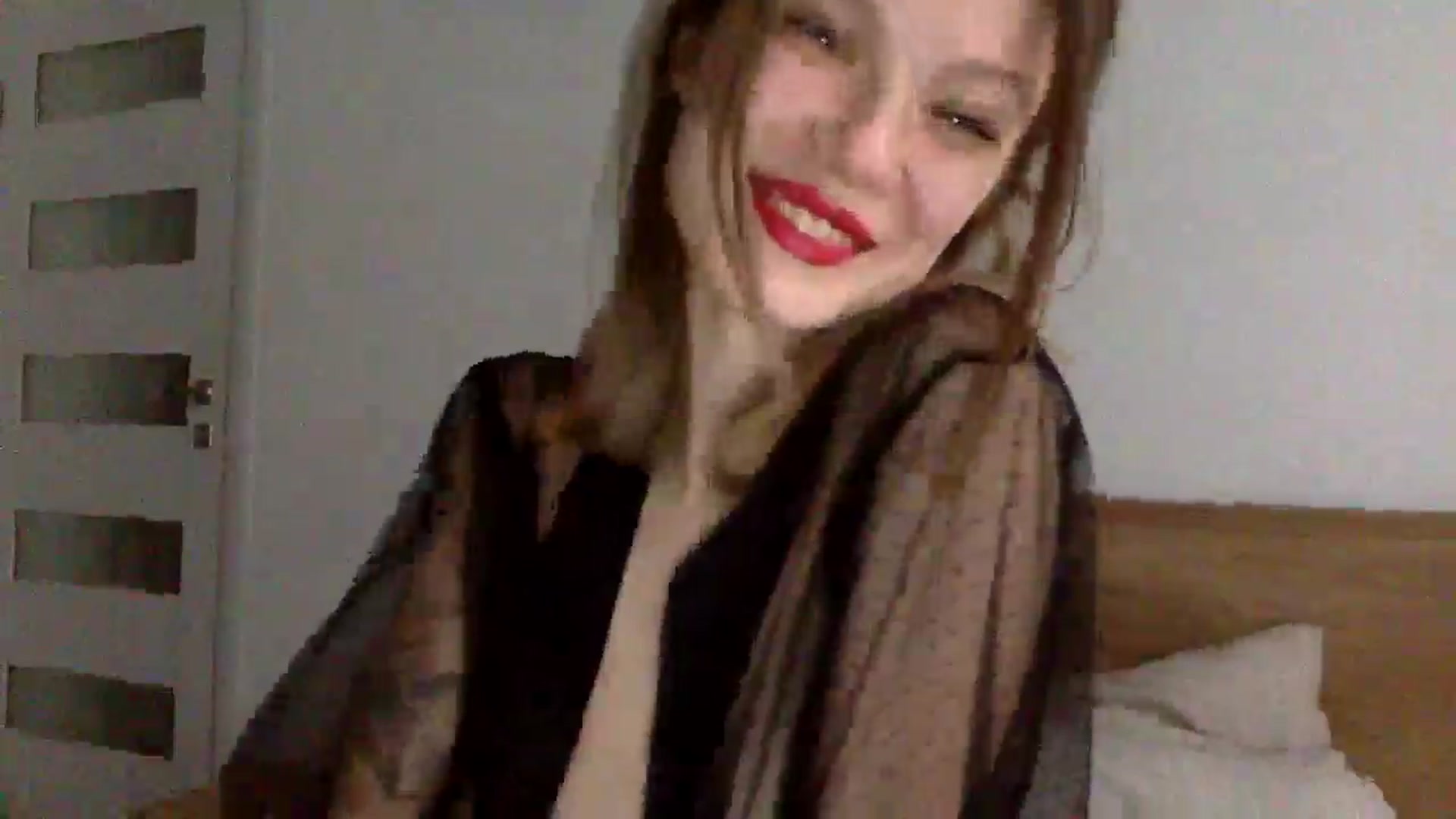 Gallery image thumbnail from LuluAmes's myfreecams stream on, 12/16/2024, 13:18 image 8 of 20