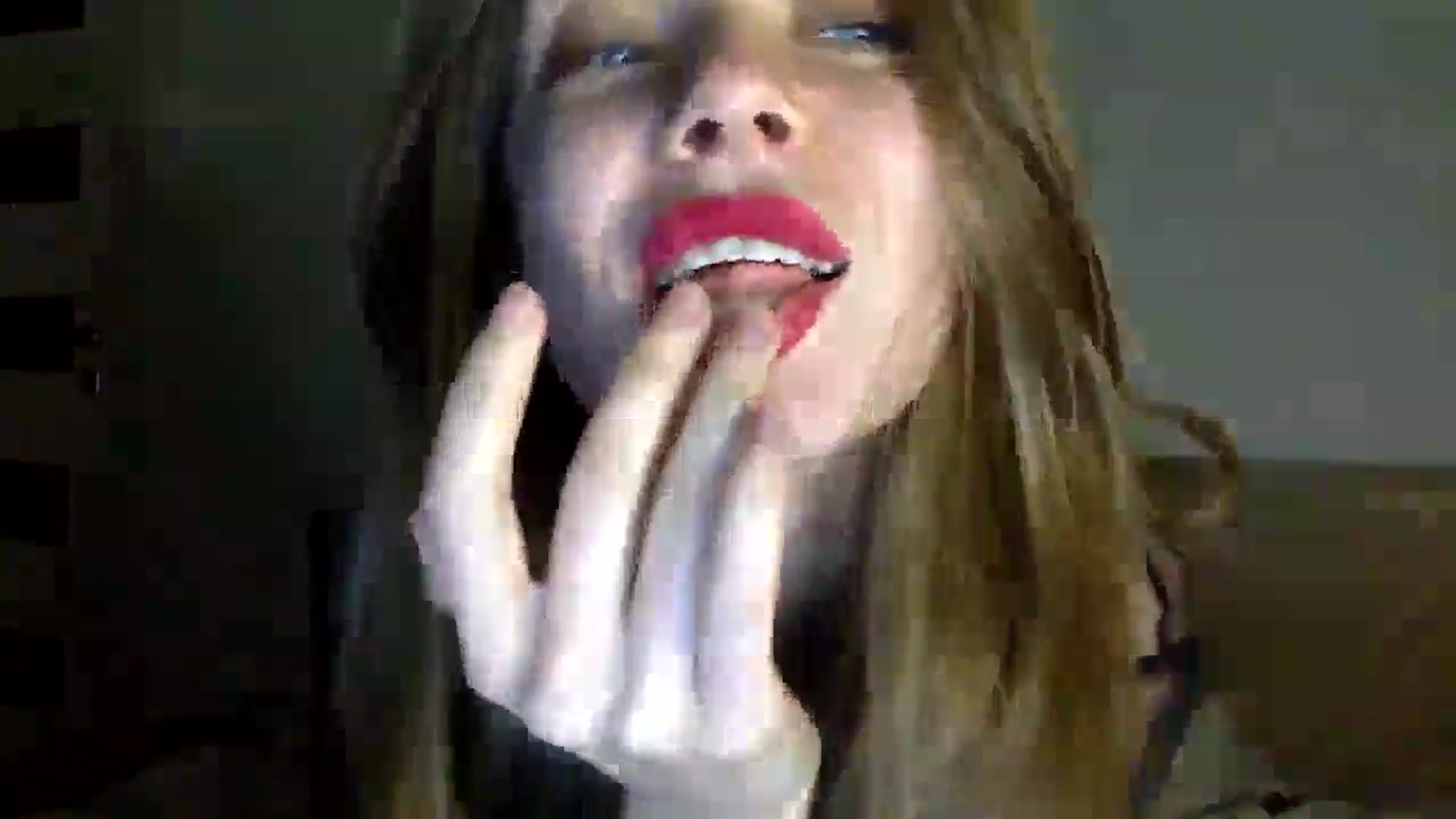 Gallery image thumbnail from LuluAmes's myfreecams stream on, 12/16/2024, 16:03 image 5 of 20