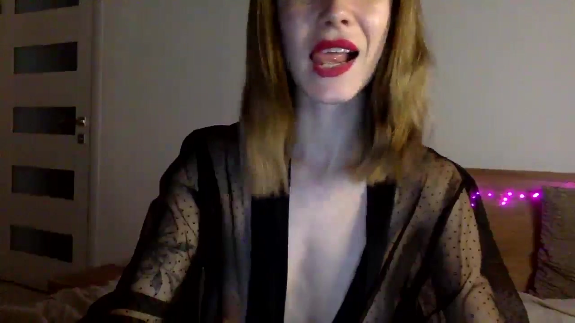 Gallery image thumbnail from LuluAmes's myfreecams stream on, 12/21/2024, 12:03 image 6 of 20