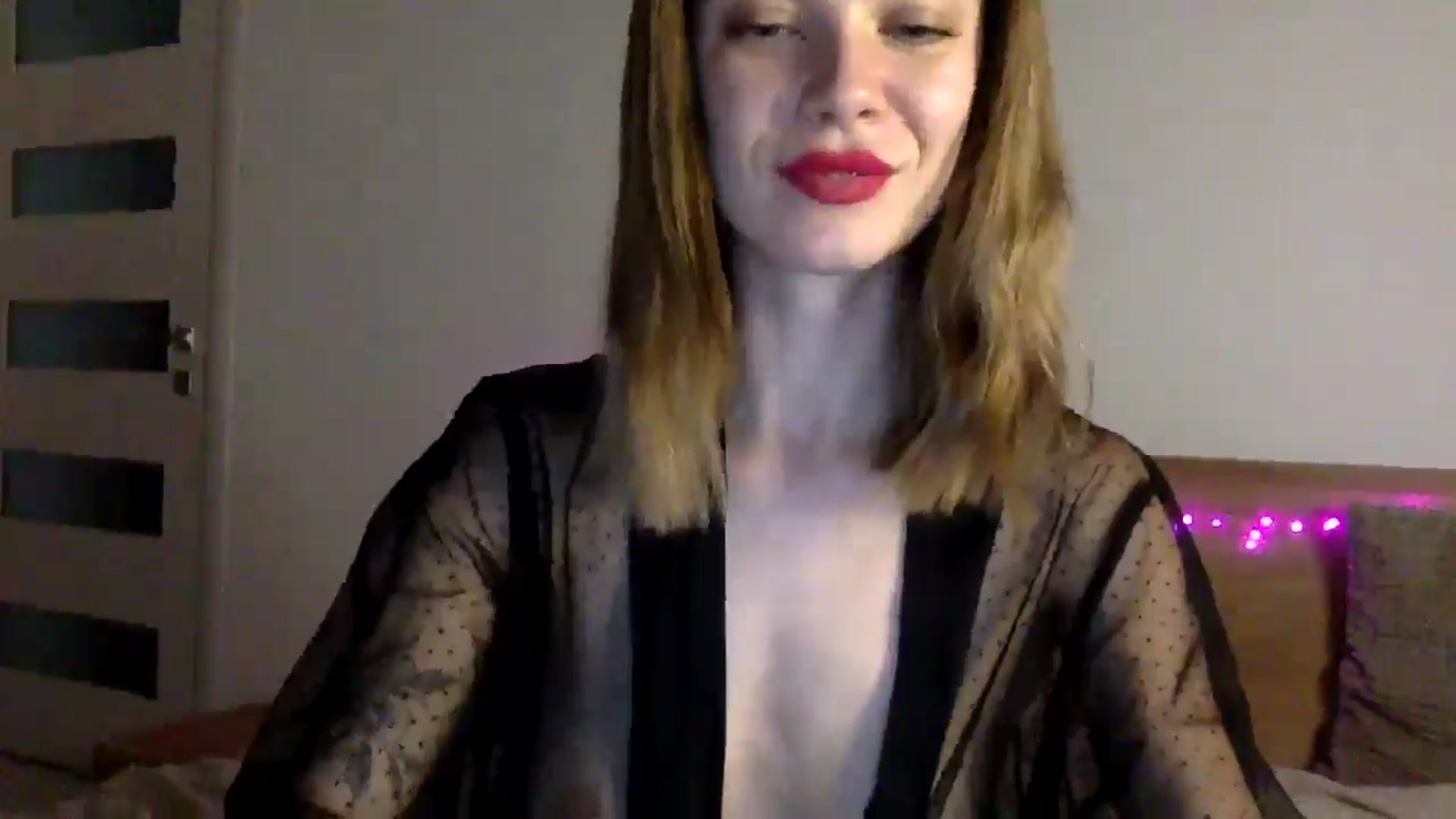 Gallery image thumbnail from LuluAmes's myfreecams stream on, 12/21/2024, 12:03 image 7 of 20