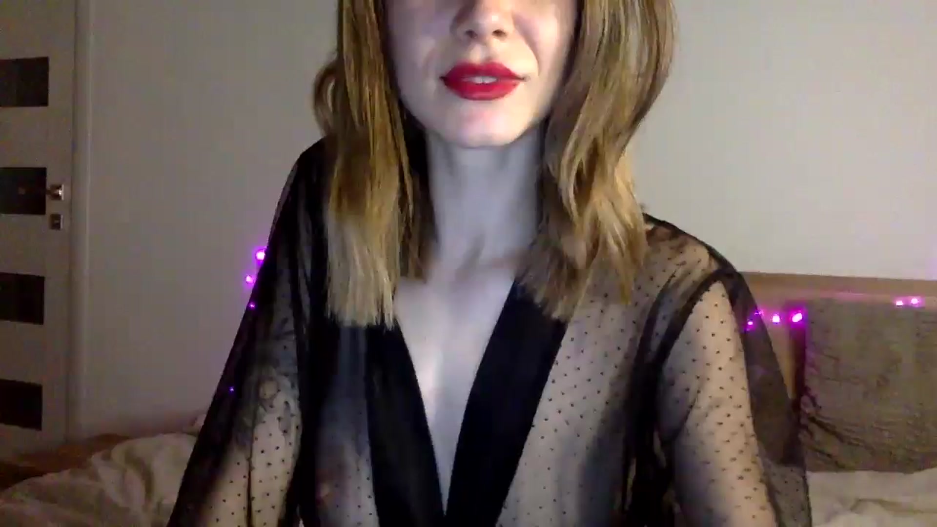 Gallery image thumbnail from LuluAmes's myfreecams stream on, 12/21/2024, 13:13 image 1 of 20