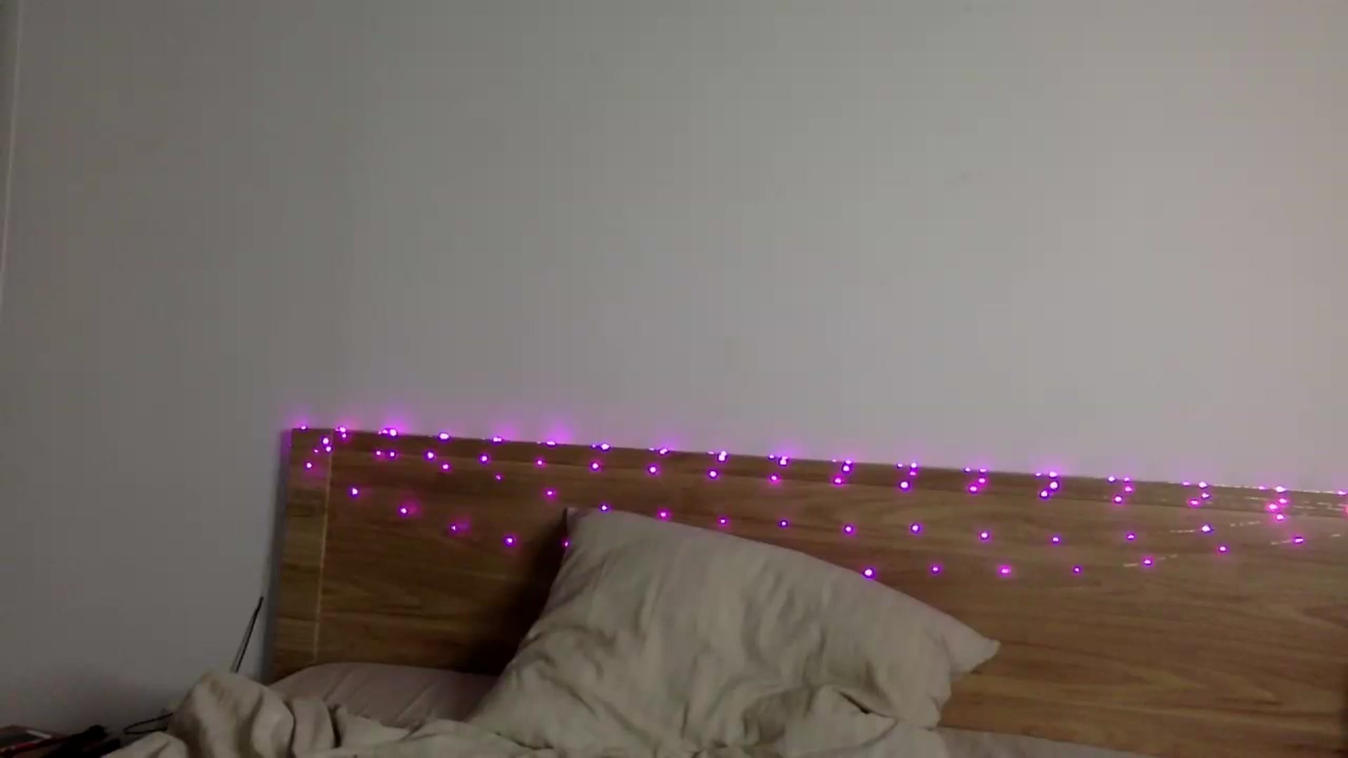 Gallery image thumbnail from LuluAmes's myfreecams stream on, 12/24/2024, 11:28 image 18 of 20