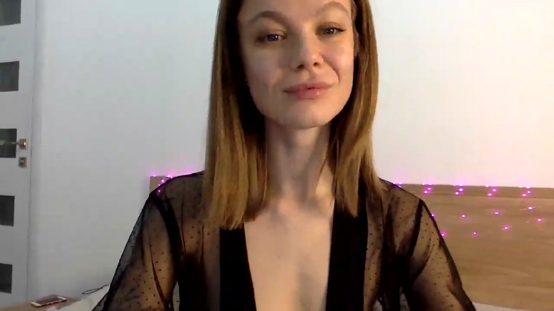 Gallery image thumbnail from LuluAmes's myfreecams stream on, 12/25/2024, 12:04 image 17 of 20