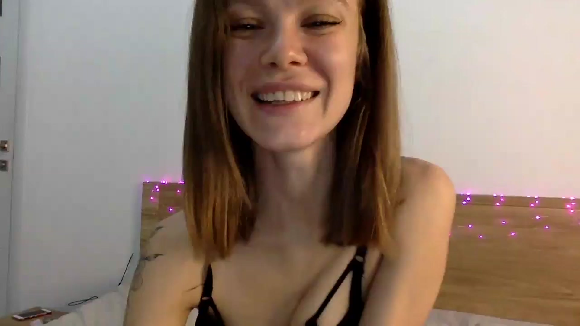 Gallery image thumbnail from LuluAmes's myfreecams stream on, 12/25/2024, 12:04 image 1 of 20