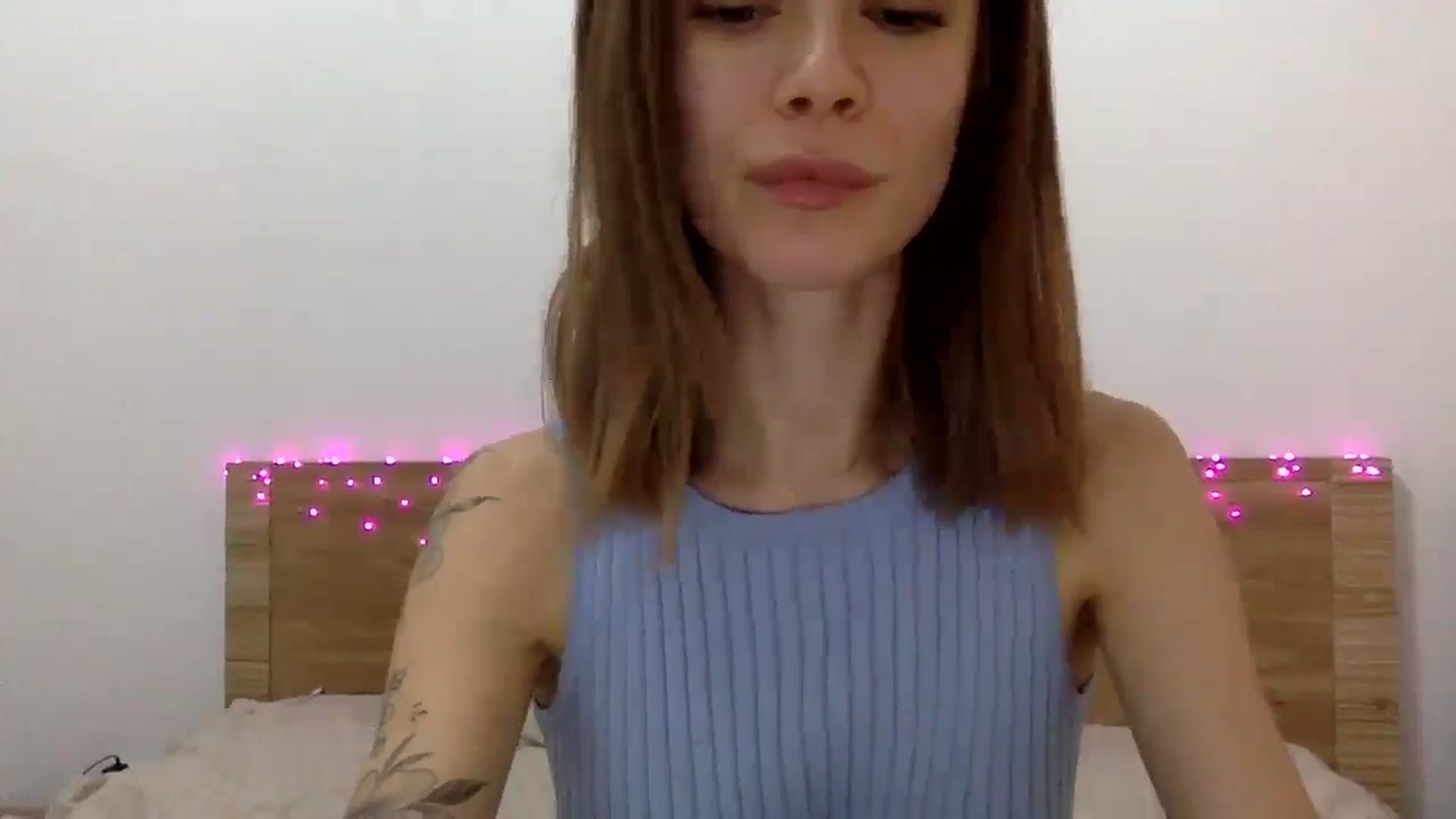 Gallery image thumbnail from LuluAmes's myfreecams stream on, 12/26/2024, 11:32 image 17 of 20