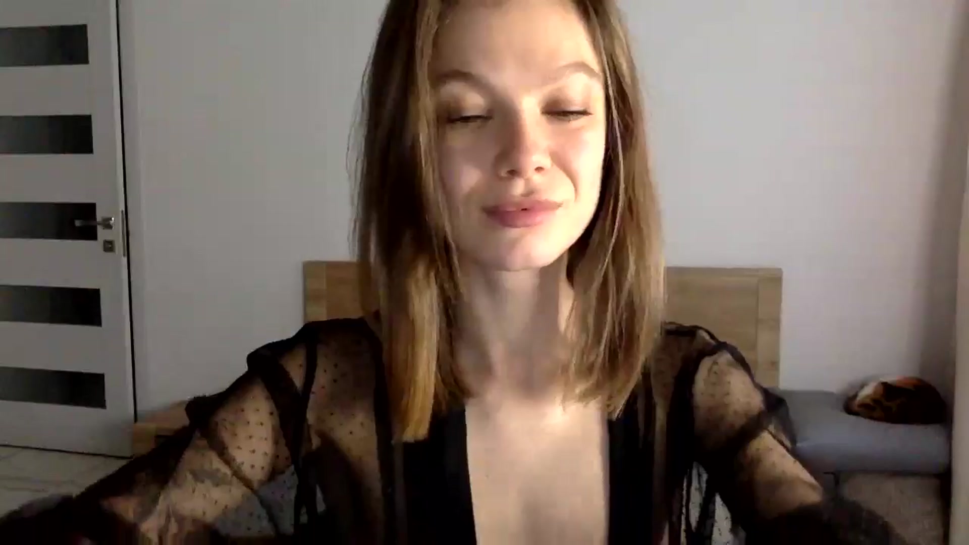 Gallery image thumbnail from LuluAmes's myfreecams stream on, 12/27/2024, 11:48 image 18 of 20