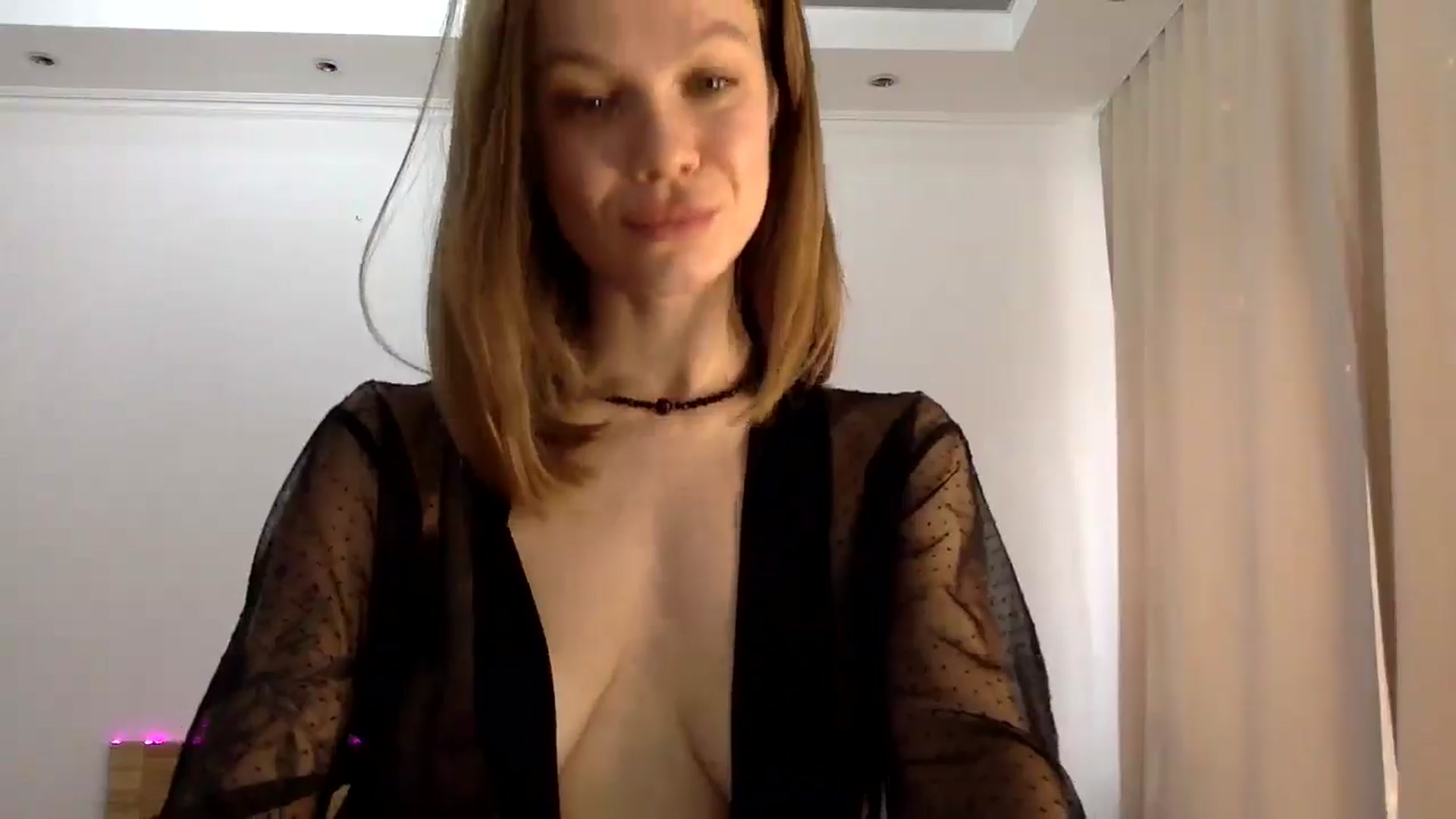 Gallery image thumbnail from LuluAmes's myfreecams stream on, 12/30/2024, 10:17 image 4 of 20