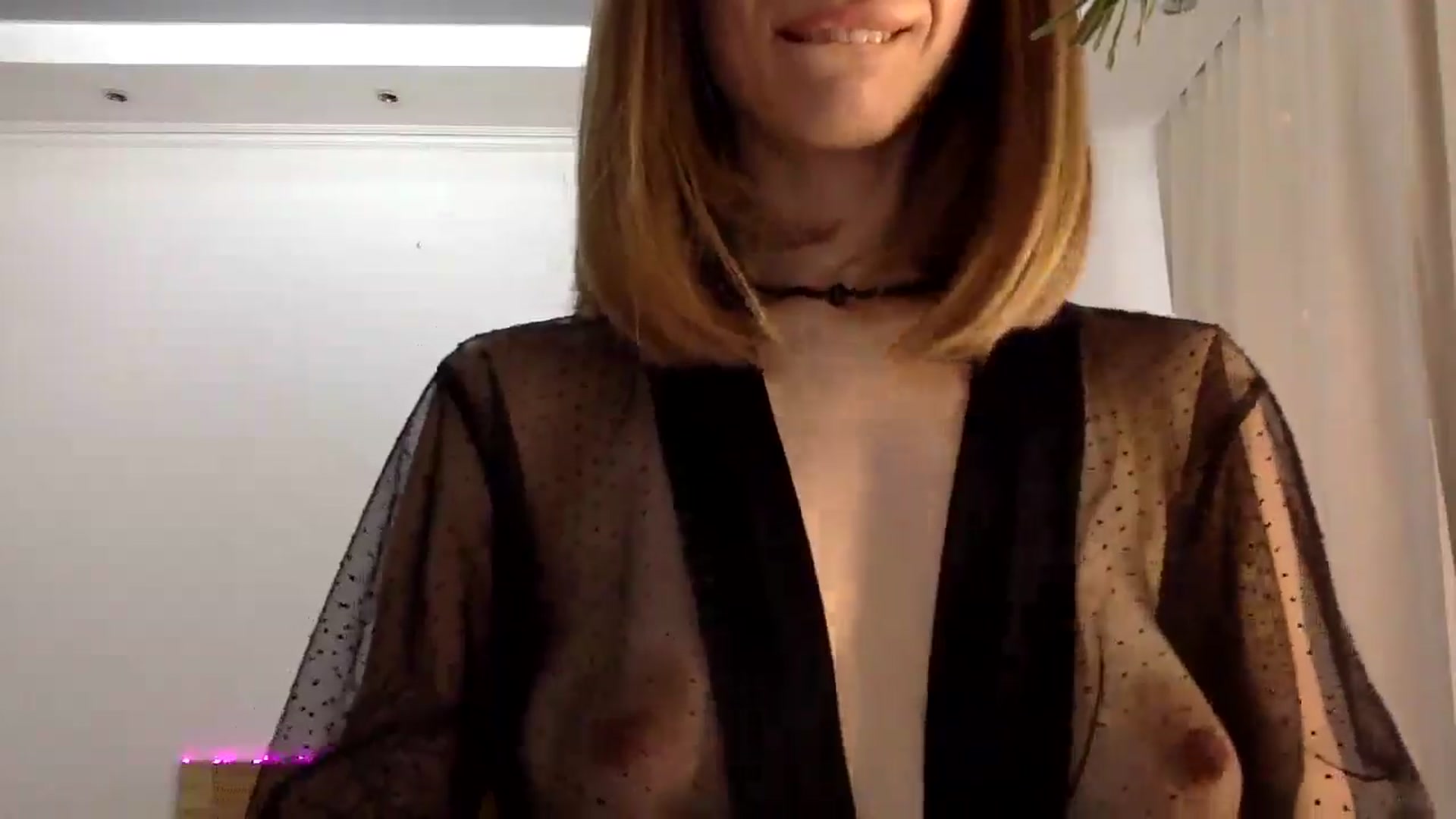 Gallery image thumbnail from LuluAmes's myfreecams stream on, 12/30/2024, 11:09 image 15 of 20
