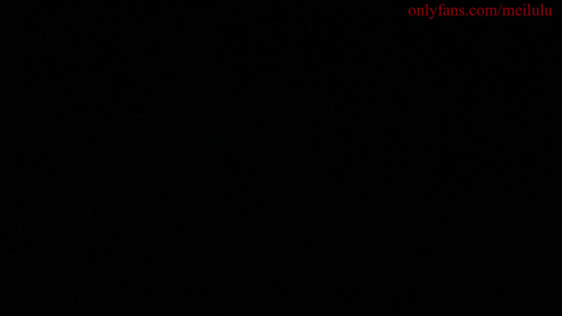 Gallery image thumbnail from LuluArtist's myfreecams stream on, 11/23/2022, 23:08 image 6 of 20