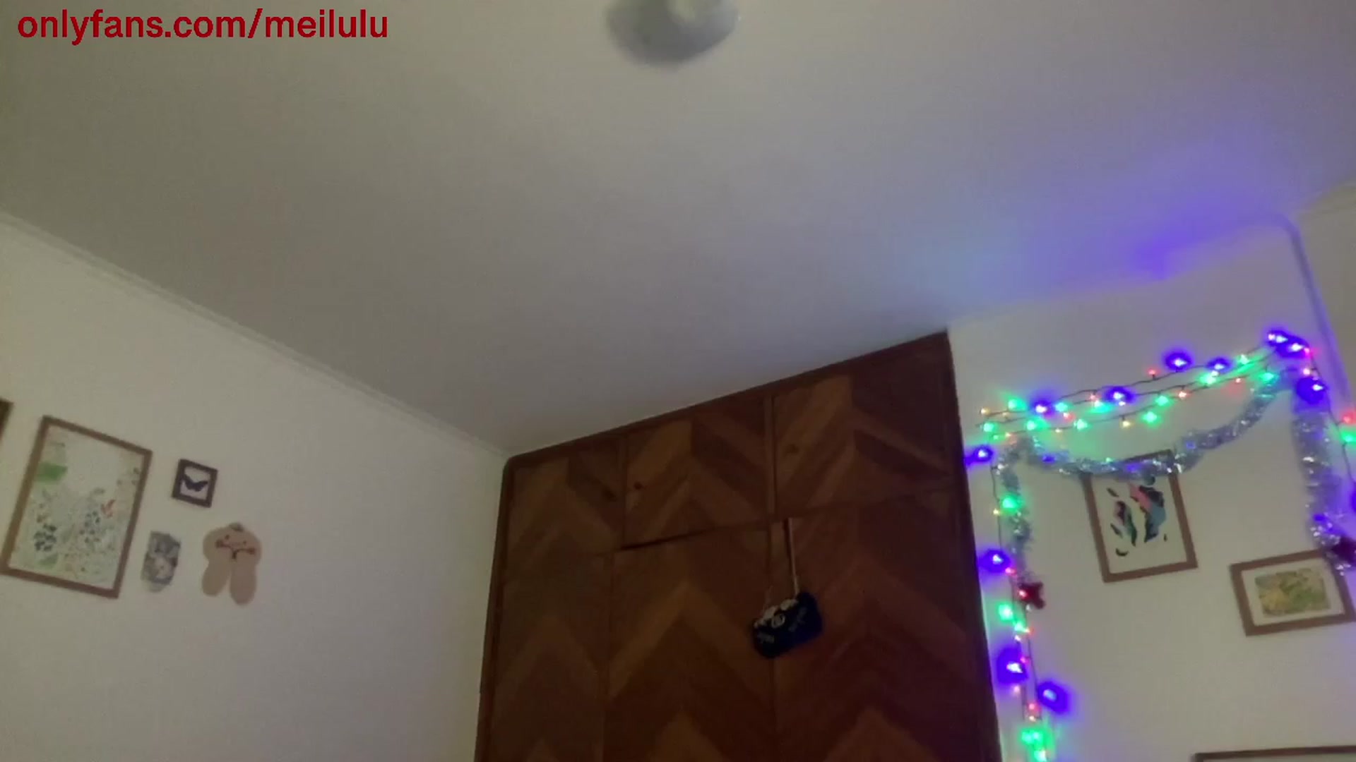Gallery image thumbnail from LuluArtist's myfreecams stream on, 12/16/2022, 06:34 image 20 of 20