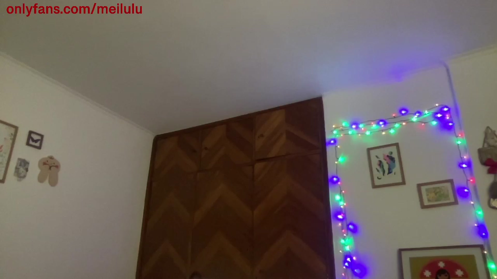 Gallery image thumbnail from LuluArtist's myfreecams stream on, 01/20/2023, 02:30 image 6 of 20