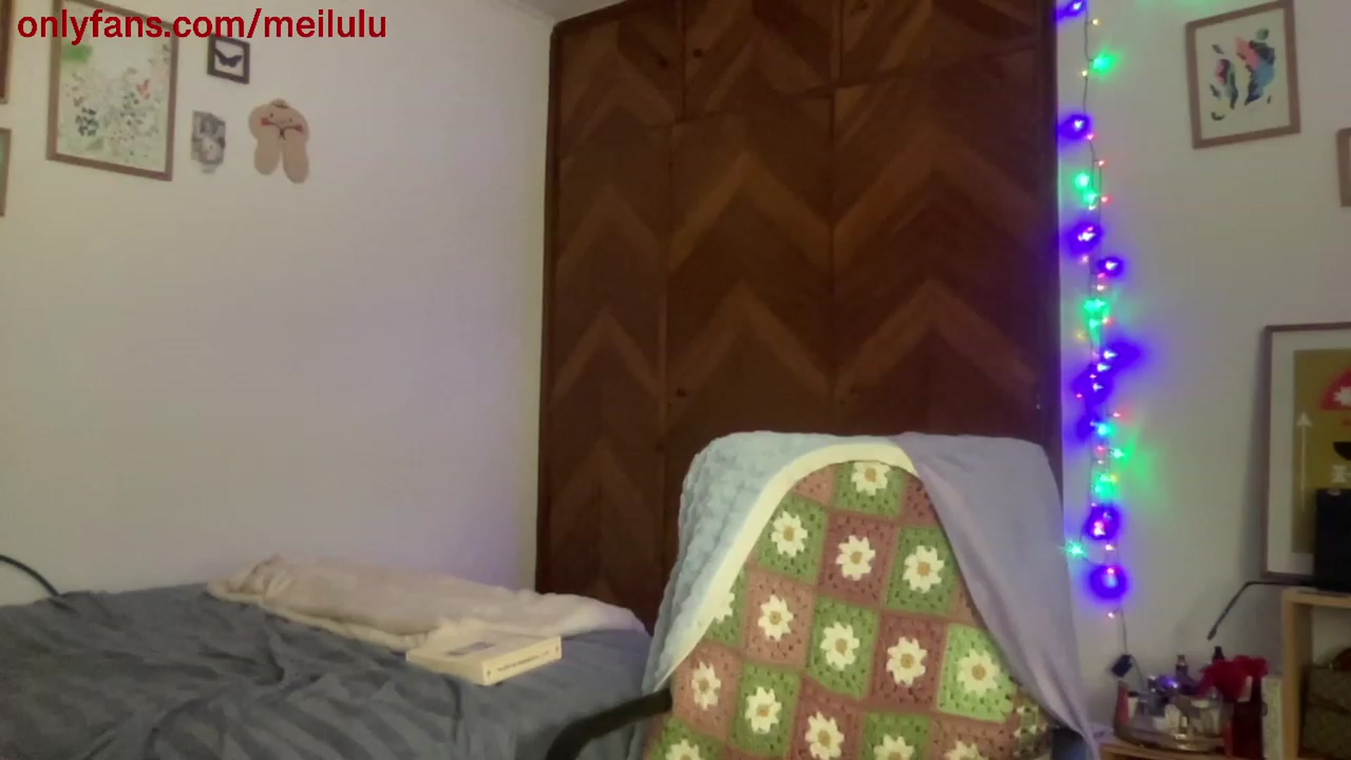 Gallery image thumbnail from LuluArtist's myfreecams stream on, 02/15/2023, 05:12 image 12 of 20