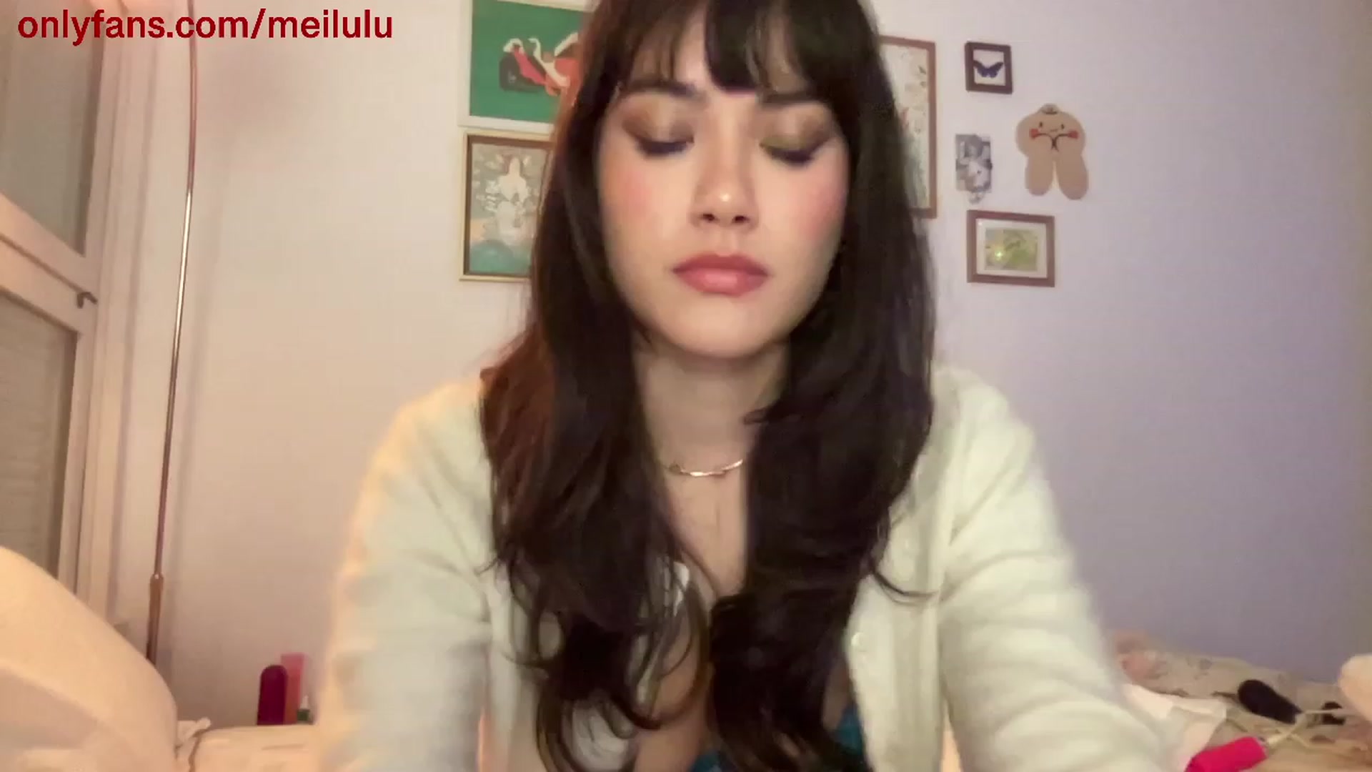 Gallery image thumbnail from LuluArtist's myfreecams stream on, 05/19/2023, 04:51 image 8 of 20
