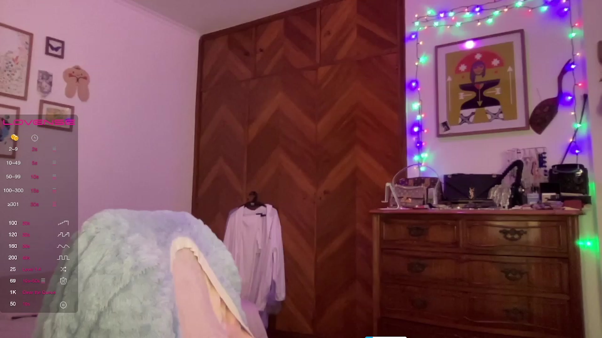 Gallery image thumbnail from LuluArtist's myfreecams stream on, 06/29/2023, 01:54 image 7 of 20