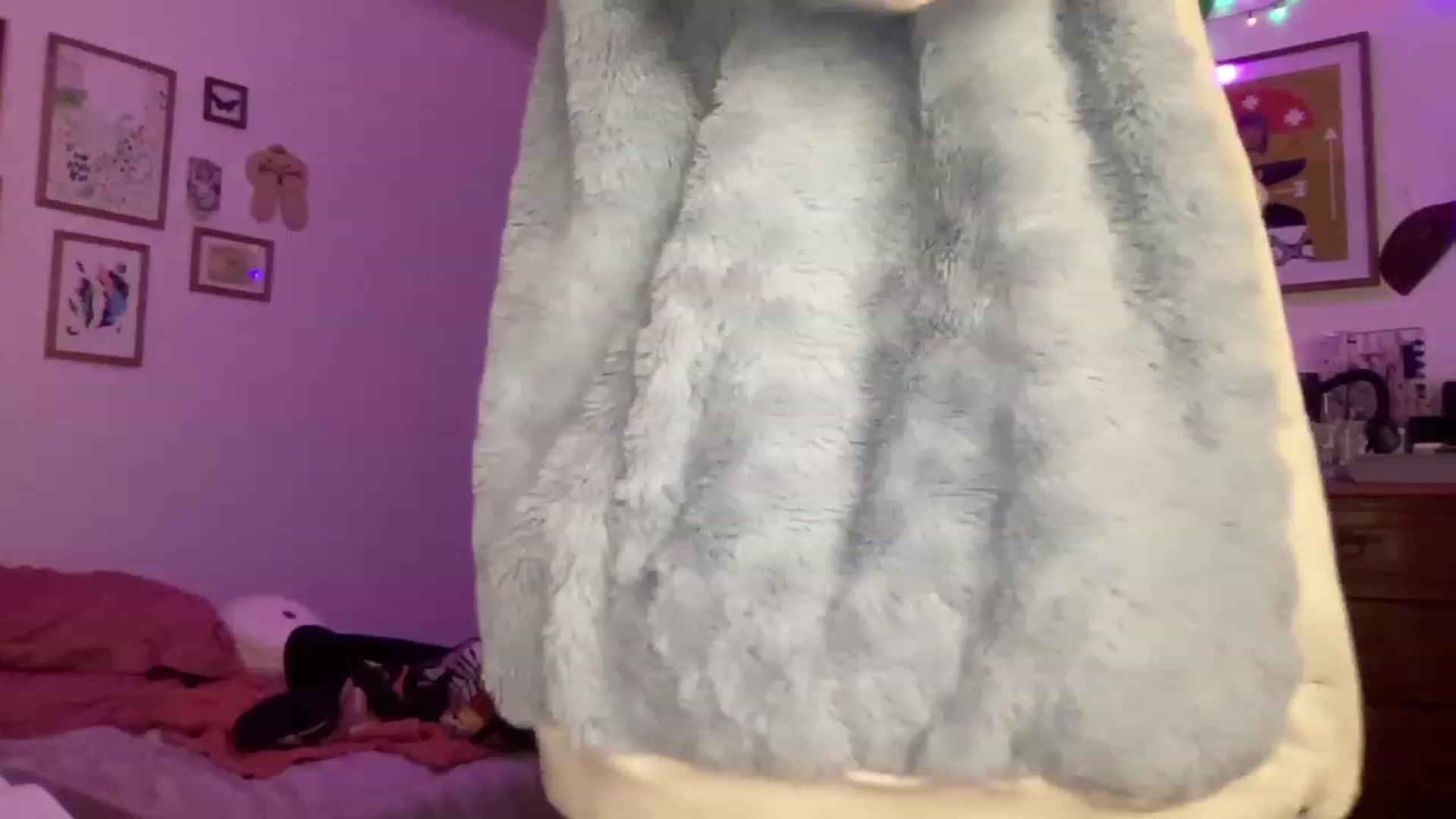 Gallery image thumbnail from LuluArtist's myfreecams stream on, 07/18/2023, 24:01 image 6 of 20