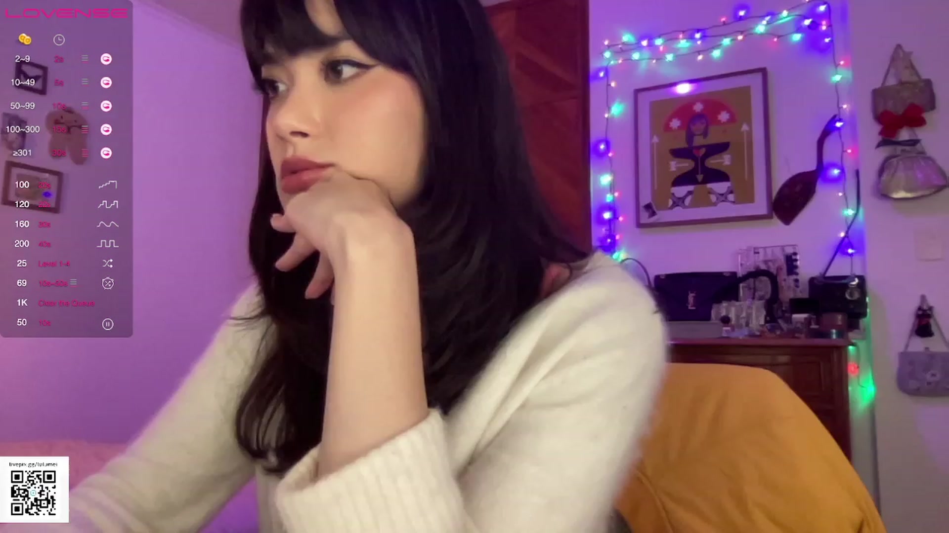 Gallery image thumbnail from LuluArtist's myfreecams stream on, 07/19/2023, 02:21 image 19 of 20