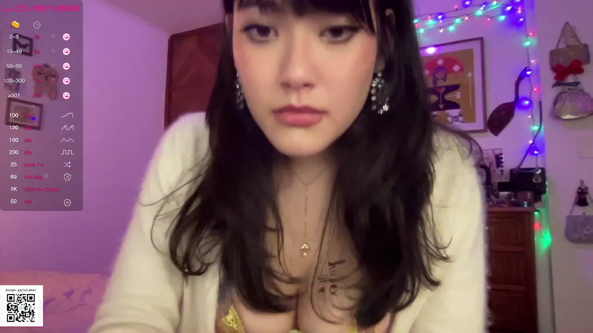 Gallery image thumbnail from LuluArtist's myfreecams stream on, 07/19/2023, 04:20 image 13 of 20