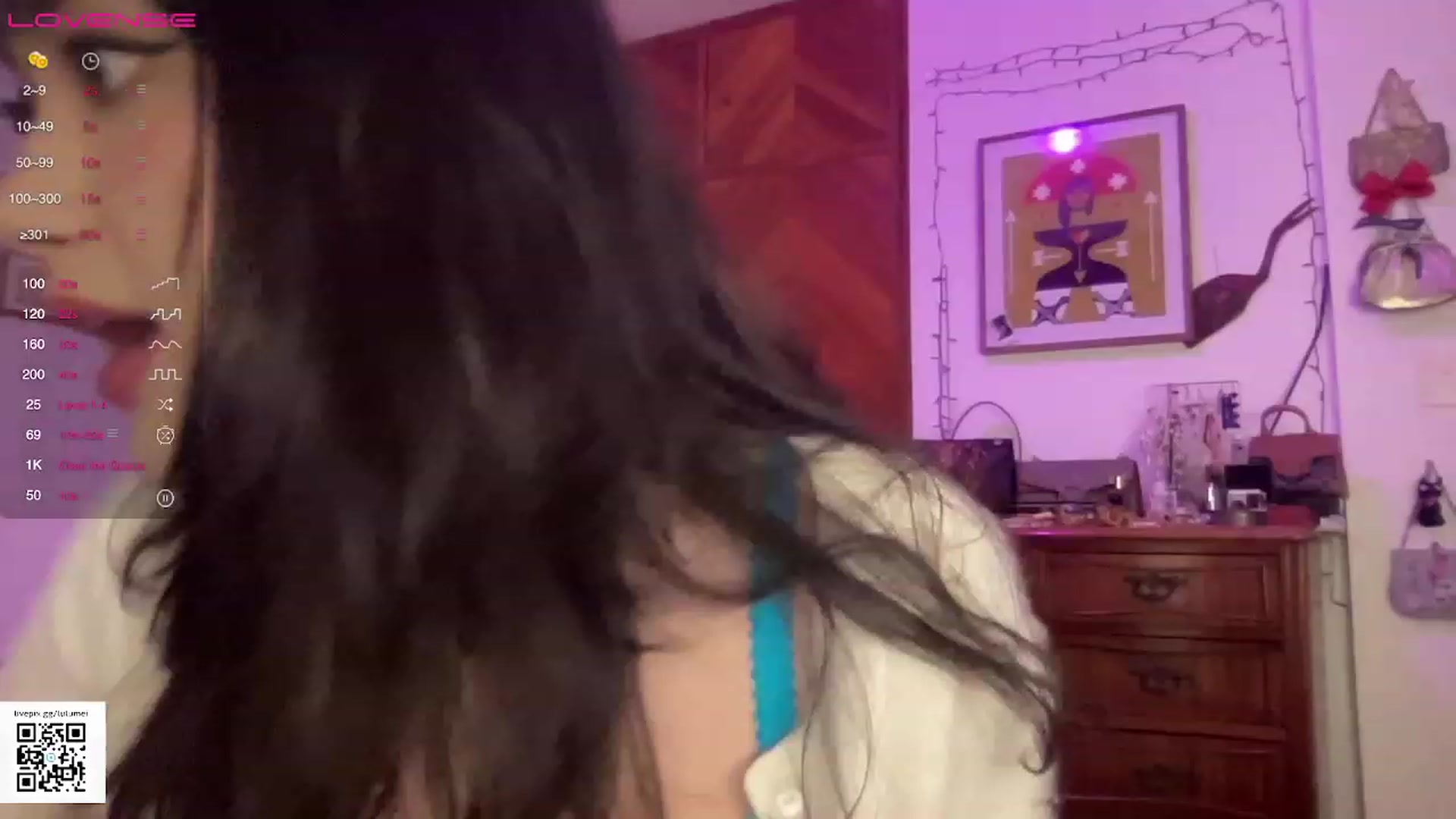 Gallery image thumbnail from LuluArtist's myfreecams stream on, 07/28/2023, 22:03 image 2 of 20