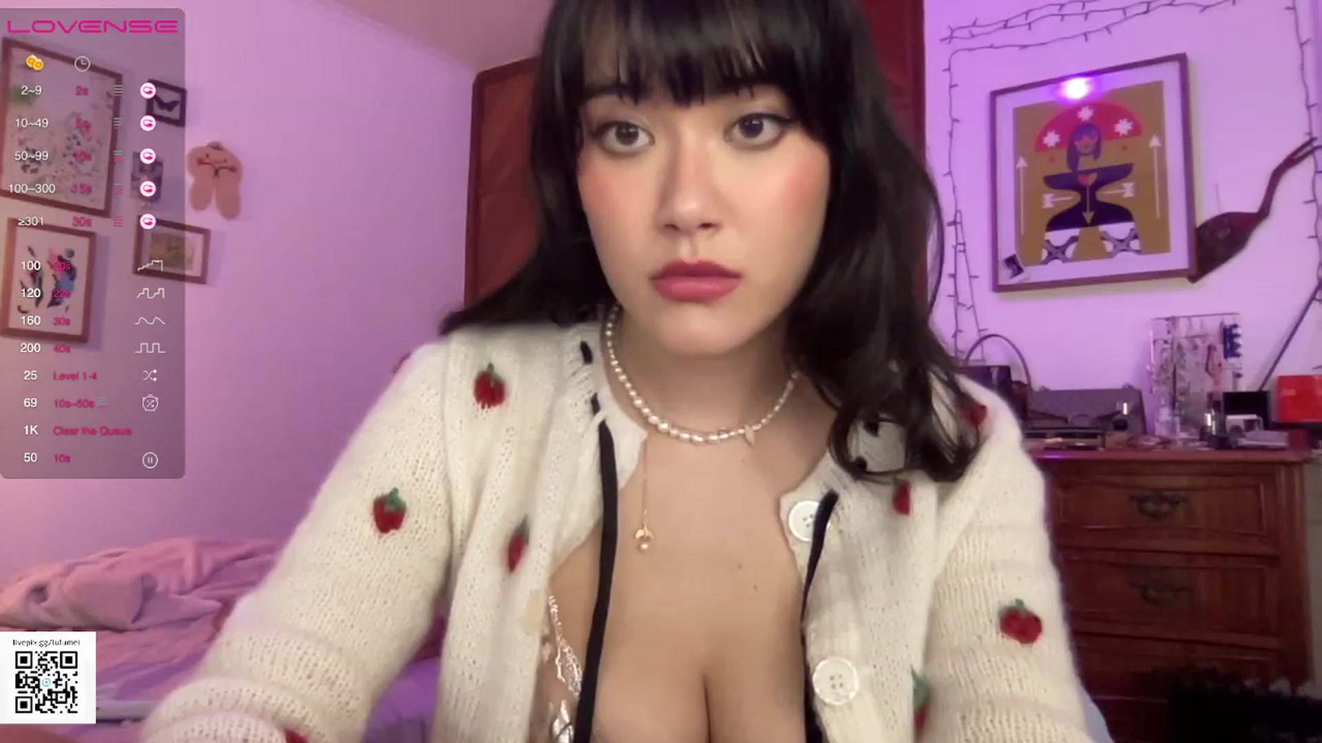 Gallery image thumbnail from LuluArtist's myfreecams stream on, 08/01/2023, 04:39 image 18 of 20