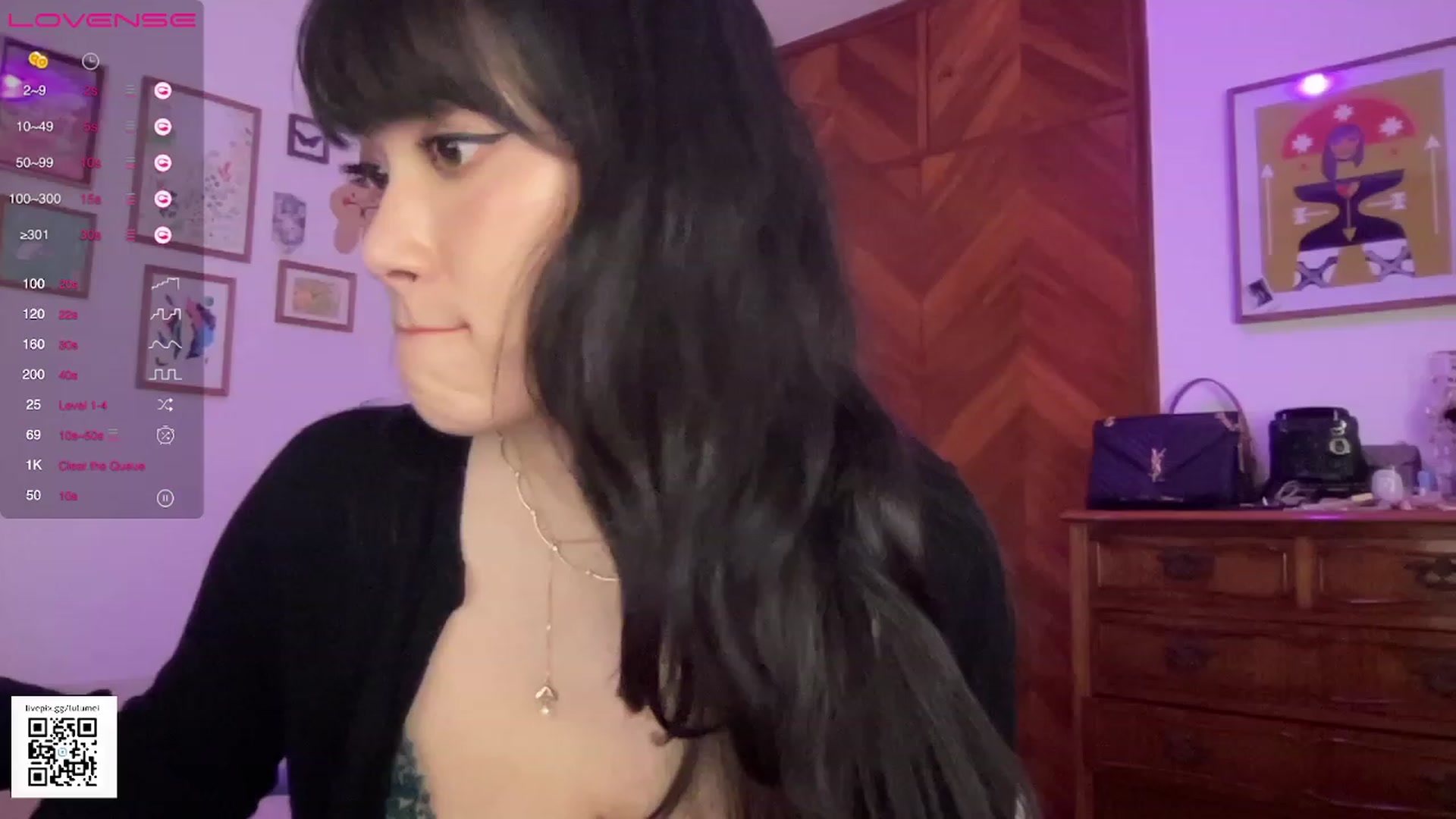 Gallery image thumbnail from LuluArtist's myfreecams stream on, 08/11/2023, 01:59 image 6 of 20