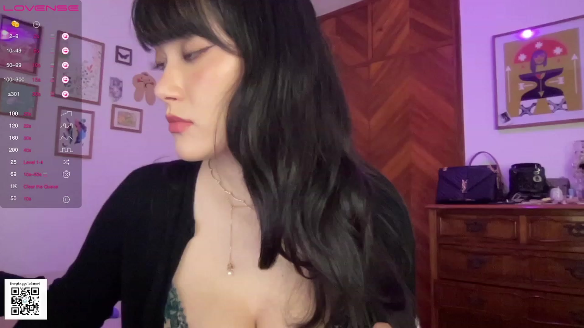 Gallery image thumbnail from LuluArtist's myfreecams stream on, 08/11/2023, 01:59 image 5 of 20